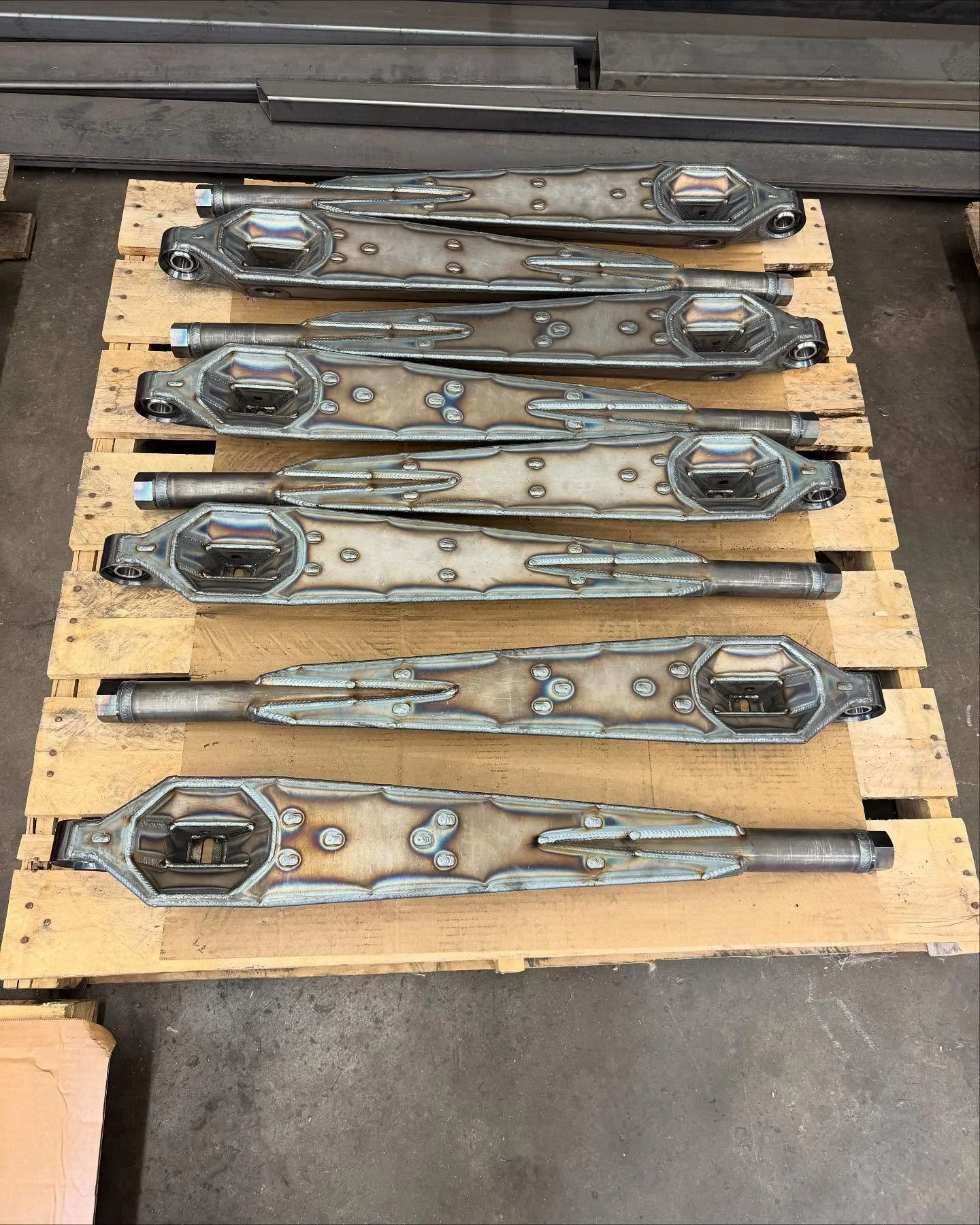 Some of the parts we&rsquo;ve been cranking out in the shop lately. Can&rsquo;t wait to get all of these first gen kit orders out next month! #martecengineering #martectacomakit #toyota #tacoma #trailingarms #coilover #solidaxleswap