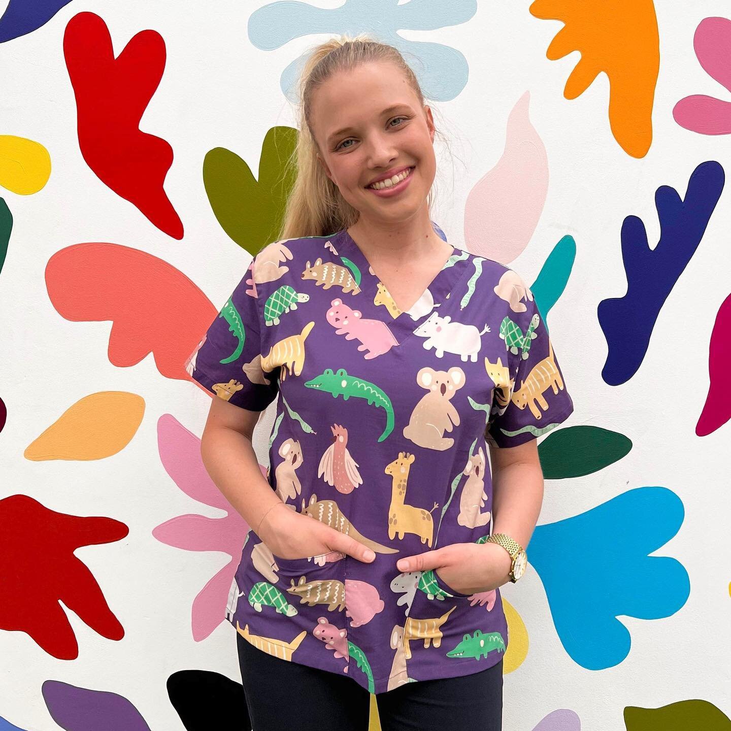 I&rsquo;ve only got two of these beautiful animal tops left. Both size 12, if this is you then don&rsquo;t miss out.

Art by the amazing @christie.williams.design 

#nursing #nursingscrubs #scrubs #scrubslife #madeinaustralia #australianartist #austr