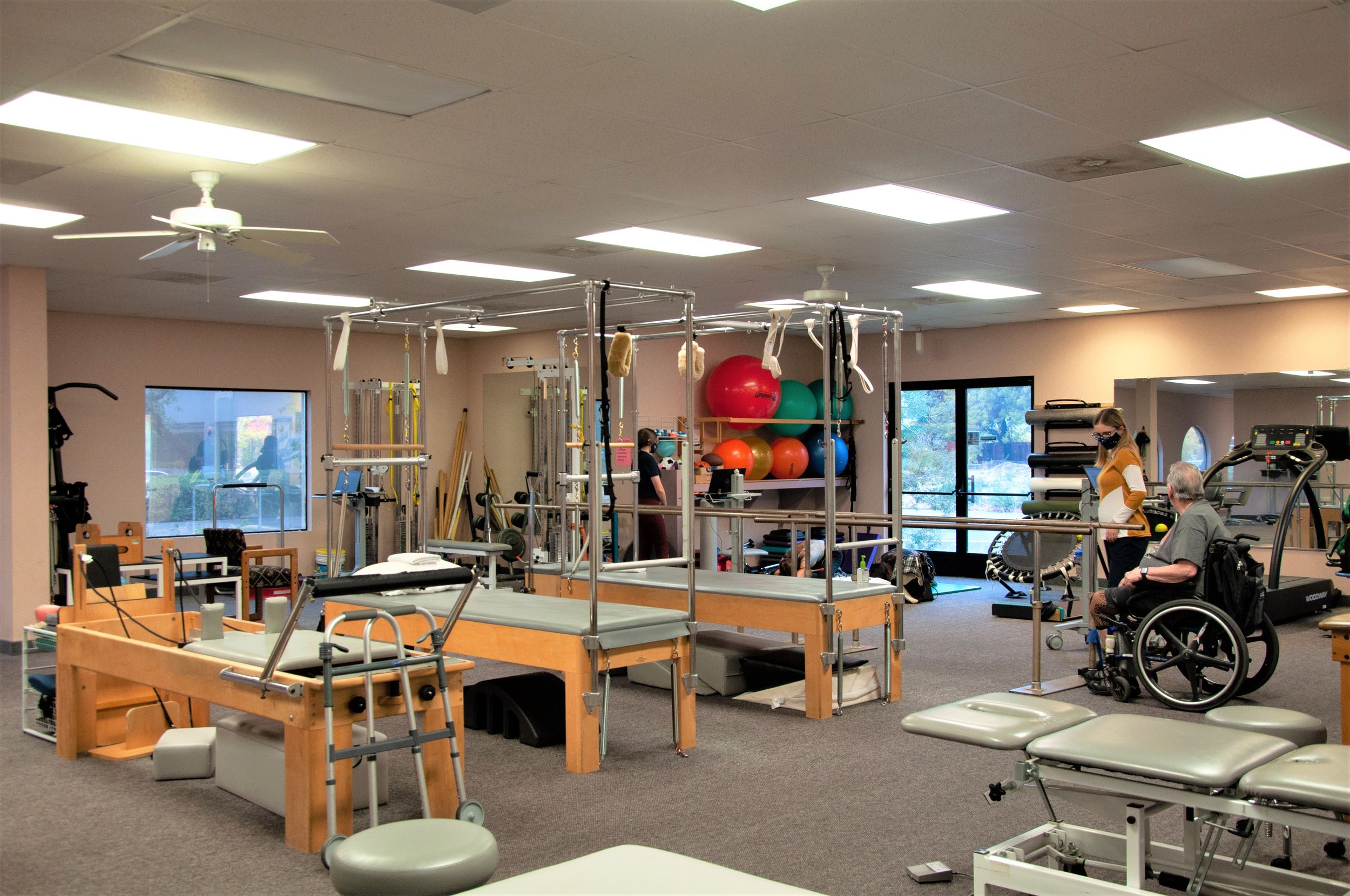 Facility - Gym overview.jpg