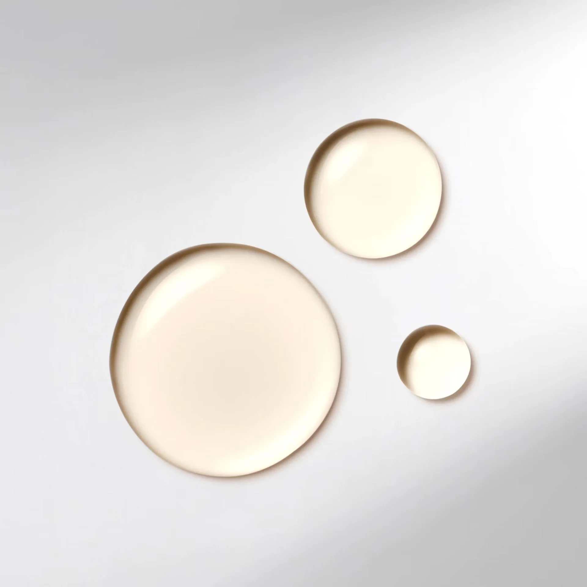 Wella-Professionals_Ultimate-Smooth_Oil_texture.jpeg