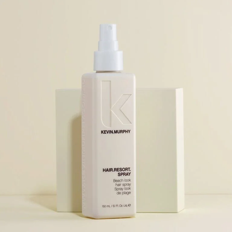 medium-FY25_EVERGREEN_TEXTURE_HAIR.RESORT.SPRAY_POST.webp