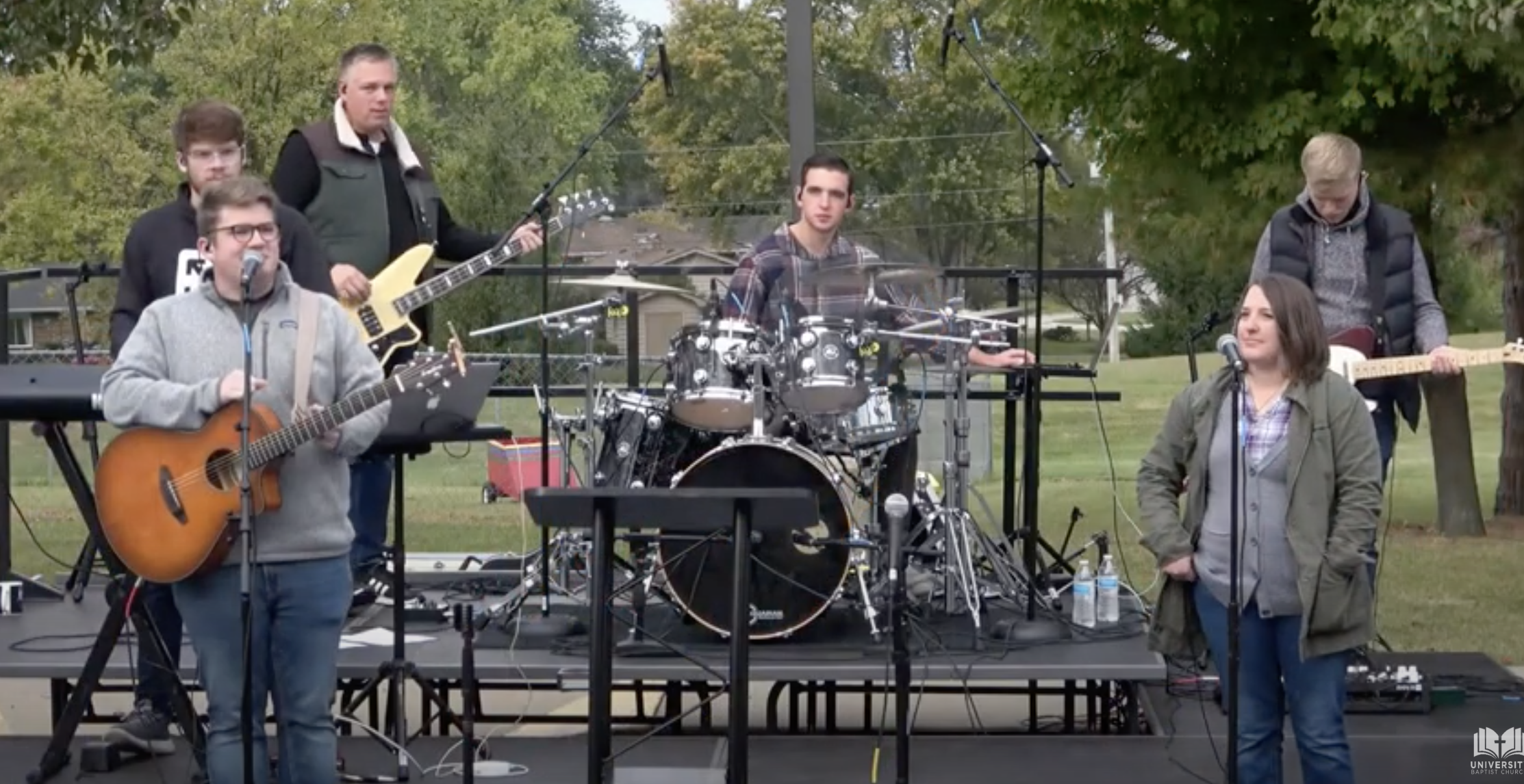 Video || 1000 Tongues by Vertical Church
