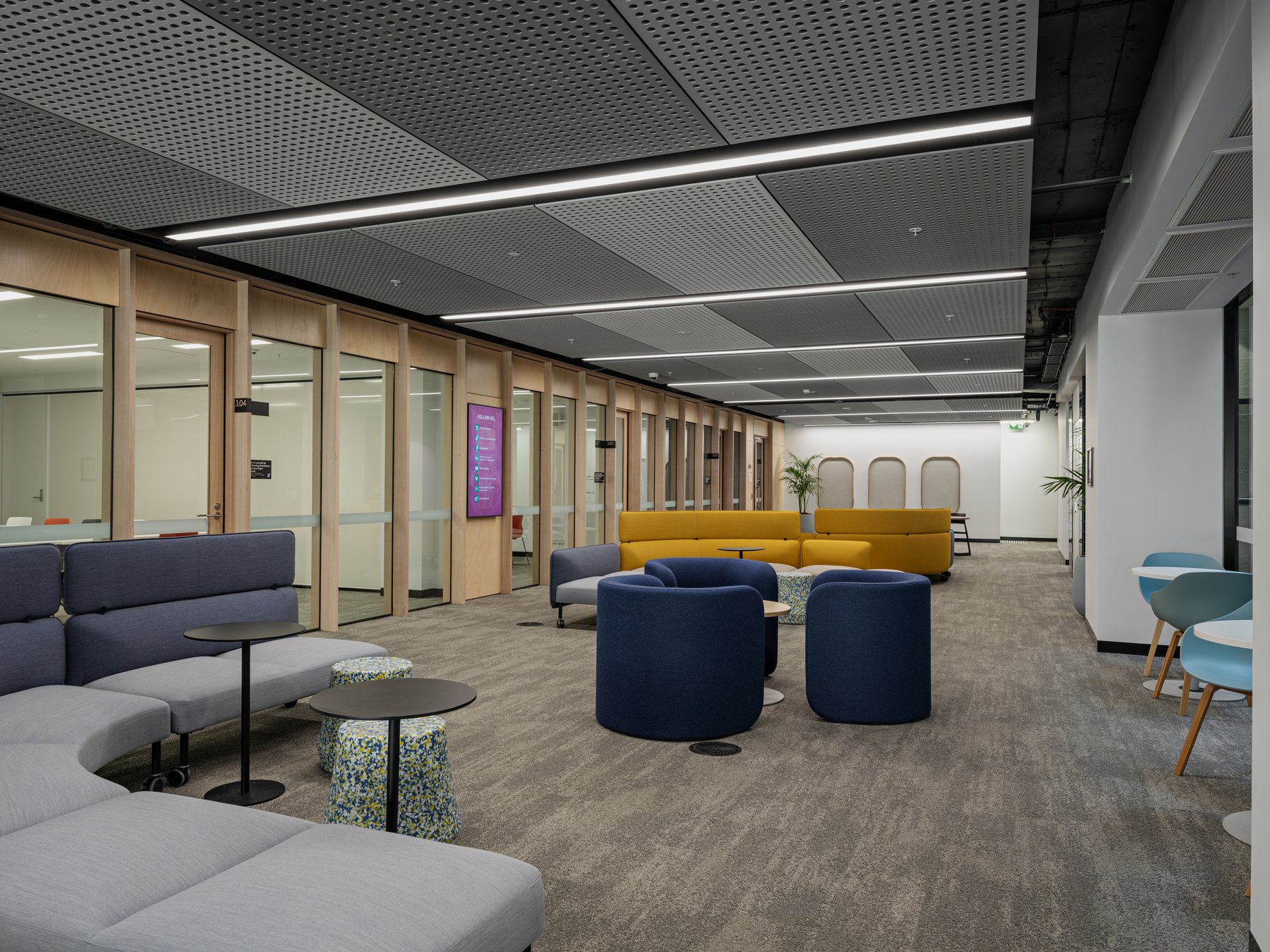 Trinity 200VictoriaSt_049_(1800).jpg