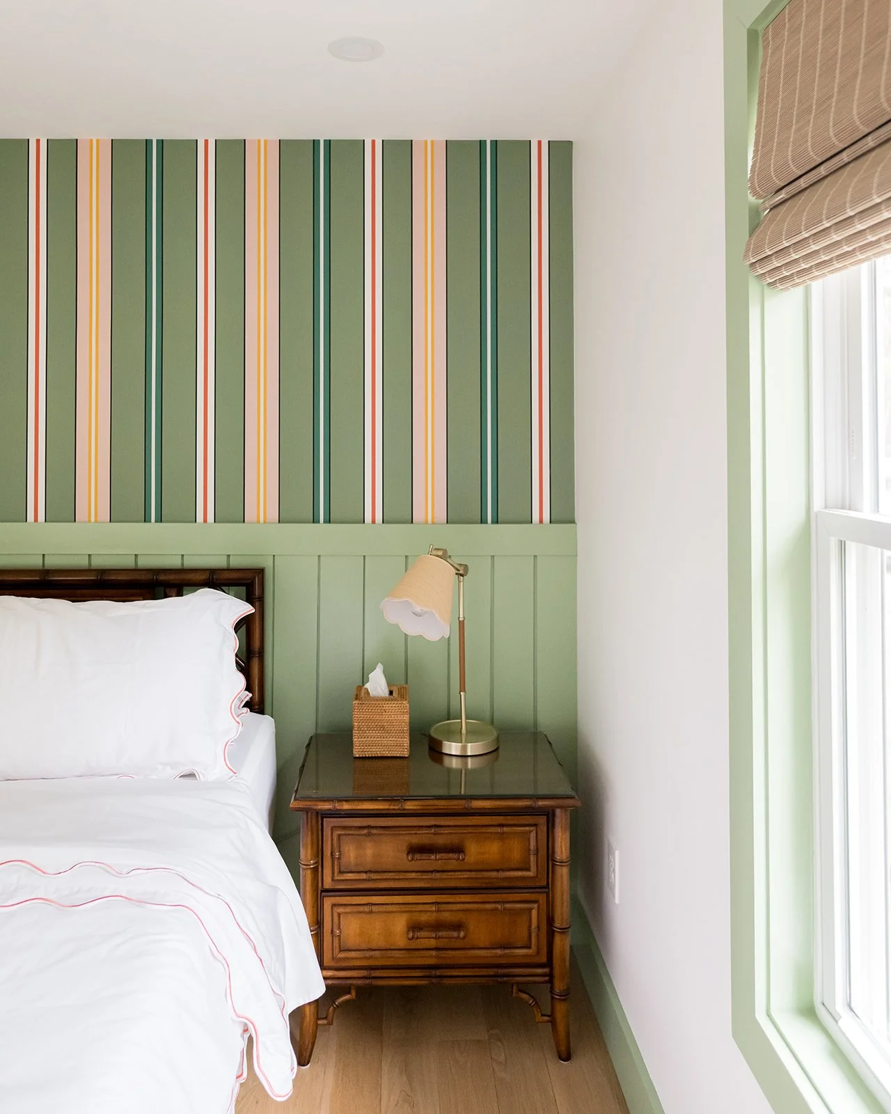 A very #preppyhollowhouse place to stay