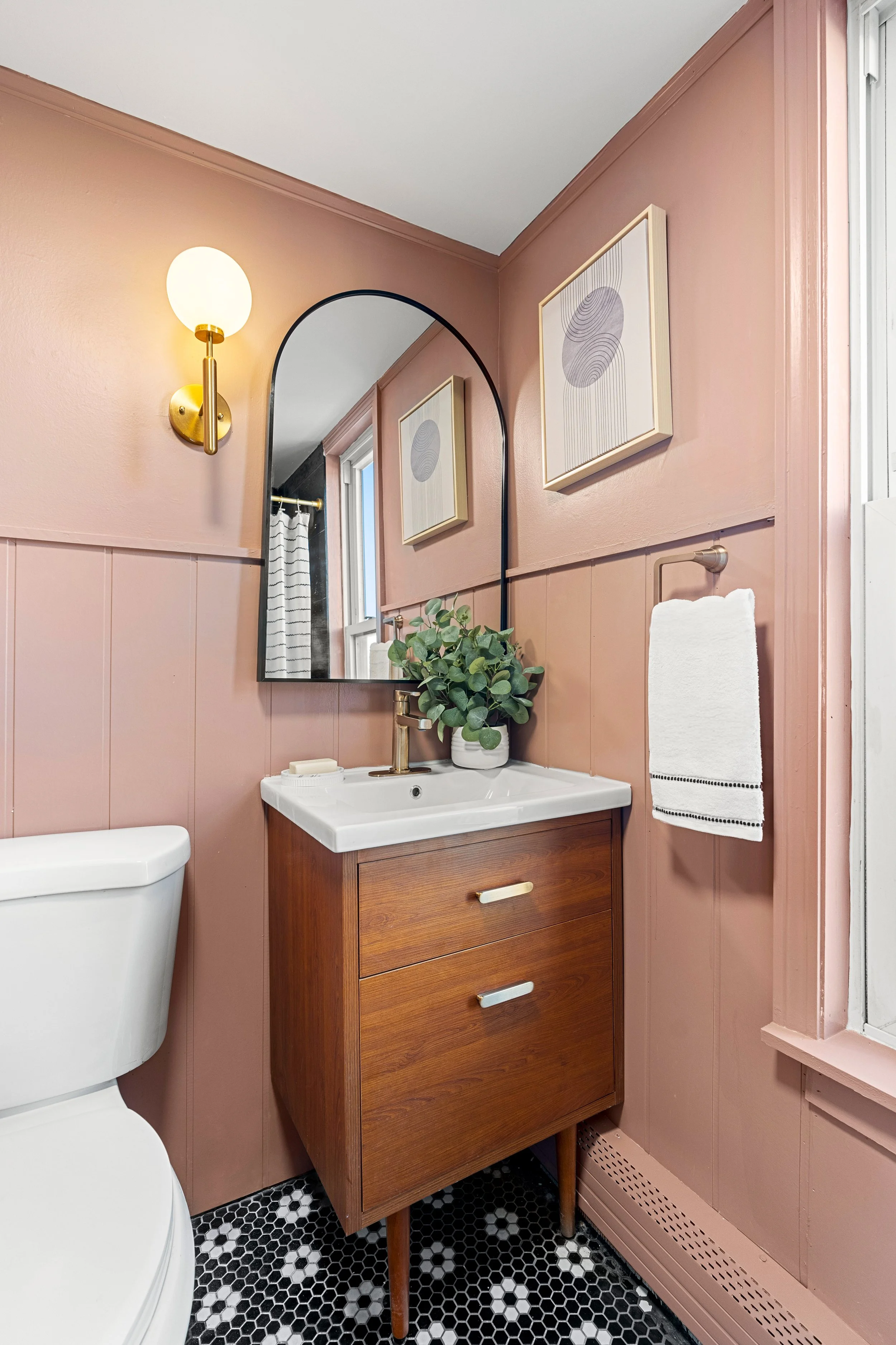 Creating character with a #dwelloctoberstudio affordable apartment ...