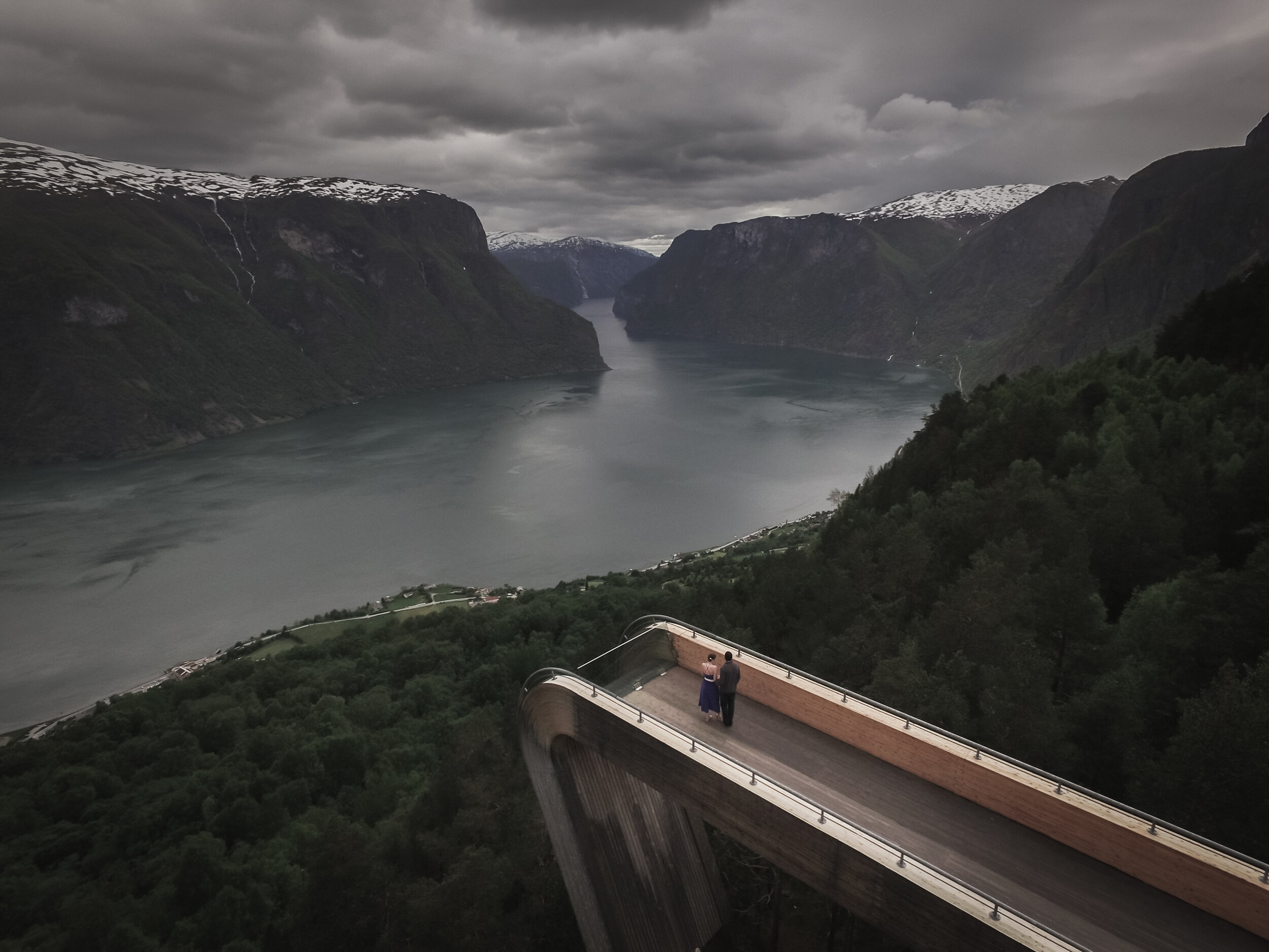 Stegastein-Viewpoint-Epic-fjord-view-photoshoot-4.jpg