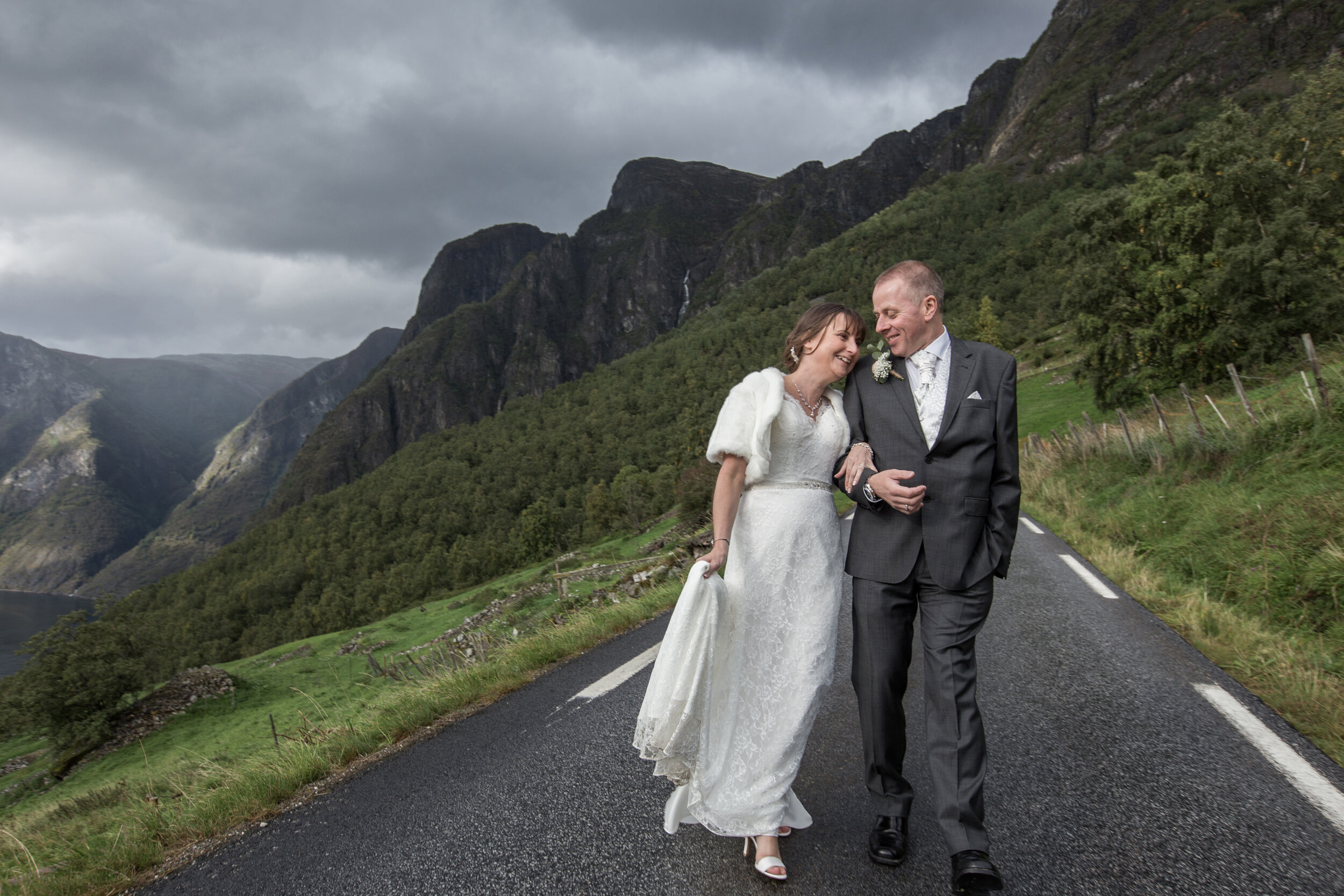 Ås_Fjord_wedding_&_elopement_photography_location_4.jpg