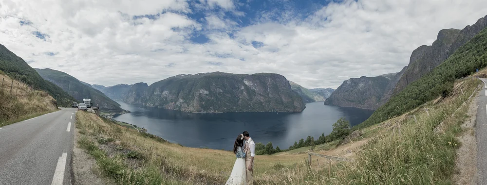 Tour-of-Aurlandsfjord-Exciting-viewpoints-over-fjords-for-nature-pictures-3.jpg