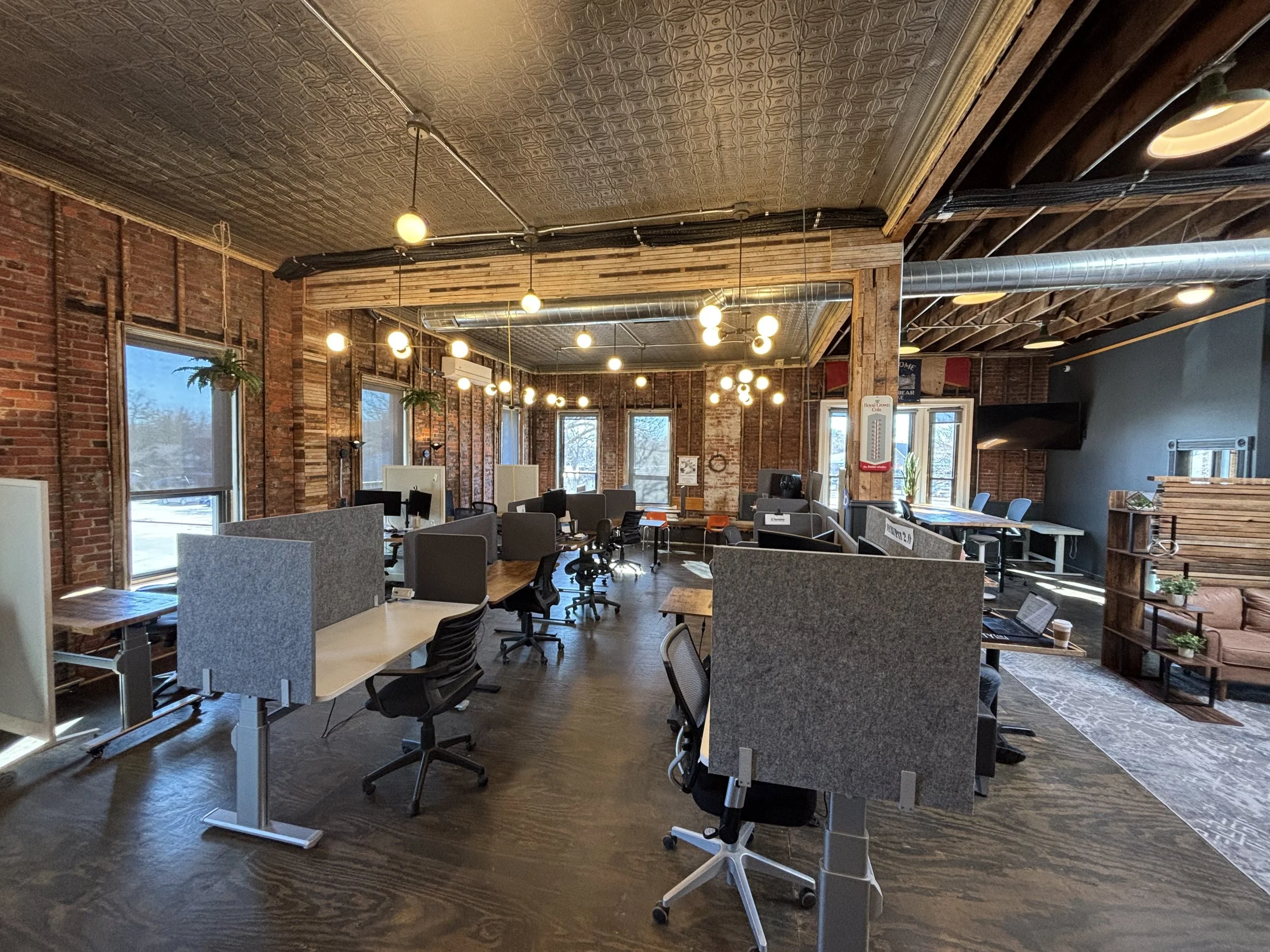 COWORK.jpg