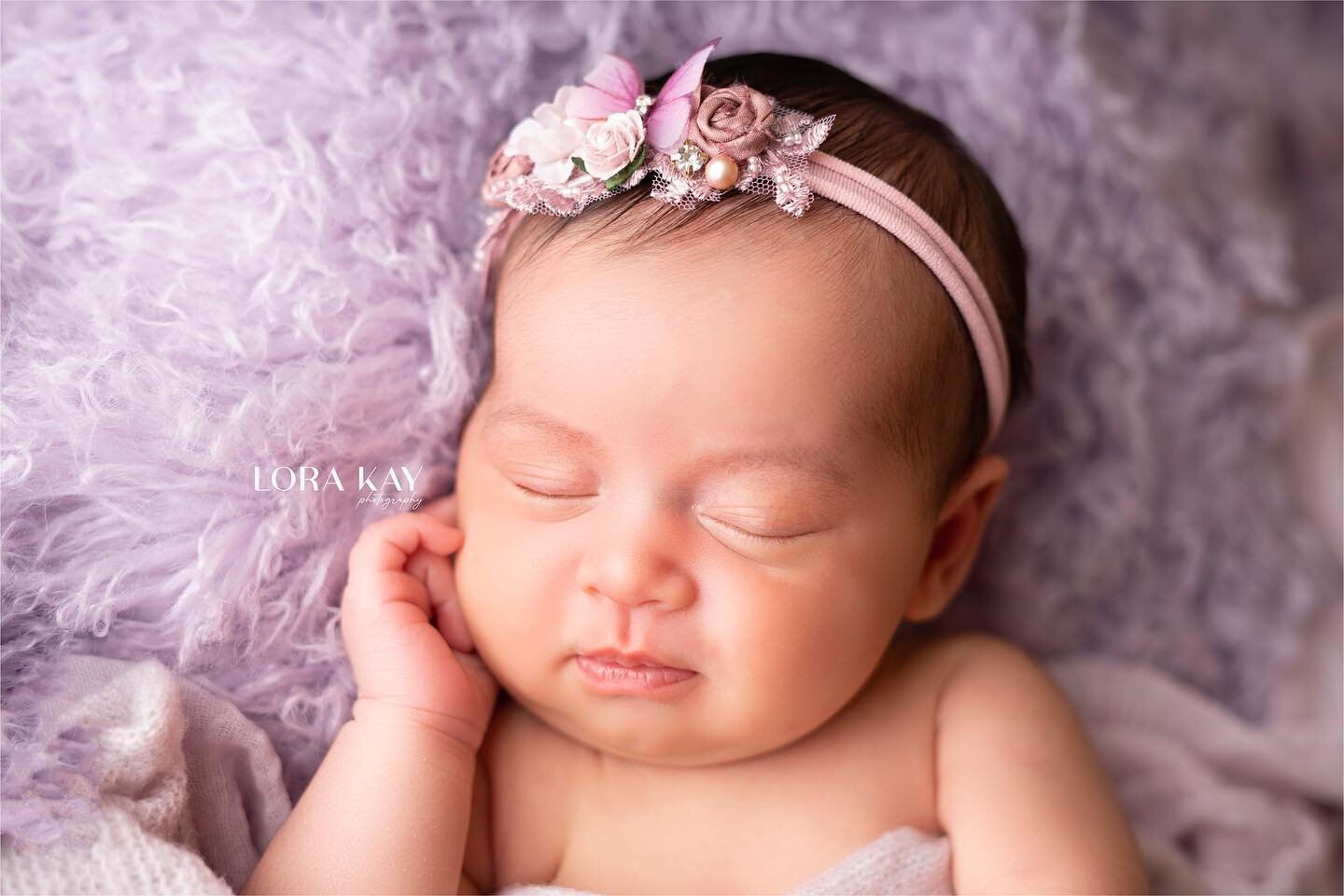 Sweet baby Violet 💜 
#newbornphotography #lorakaynewborn #newbornsession best when baby is 5-15 days old. #explorepage #explore #babyfever #njphotographer #flphotographer  #newbornbaby #violet #newbornphotographer #newborn