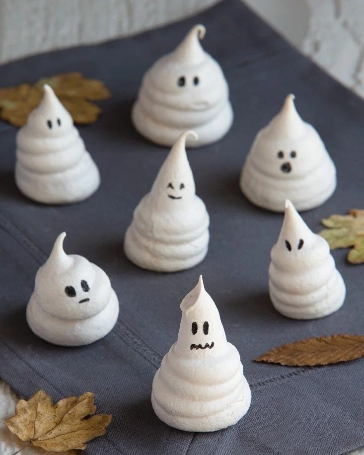 Happy Halloween! Trick or treat yourself to Halloween visuals that enchant, spook, entertain, and engage! 🍬

📷11407356 &copy; StockFood /Lydie Besancon
📷11407356 &copy; StockFood/Olga Miltsova 
📷13616442 &copy; StockFood / Katja Heil
📷12579389 &