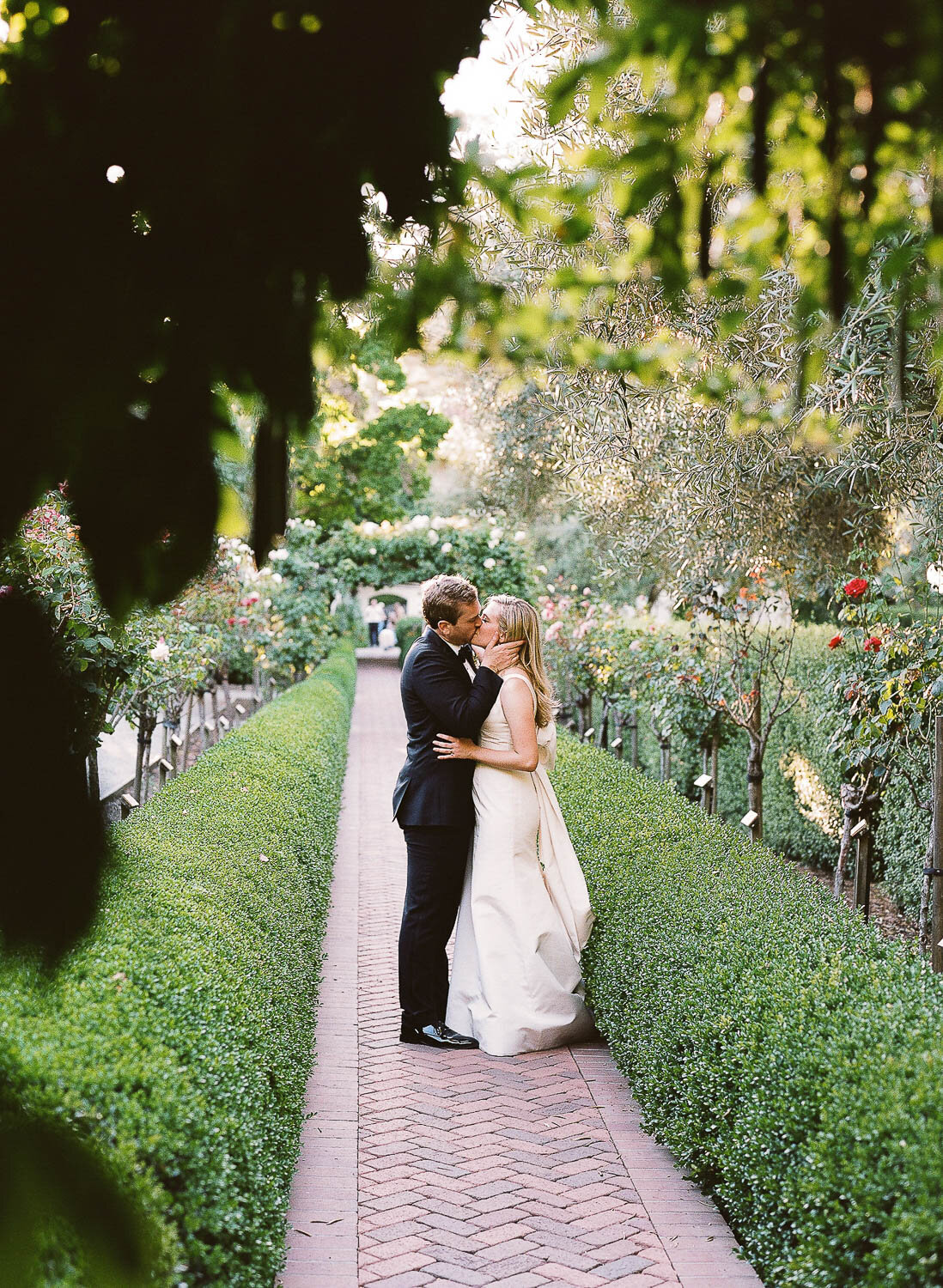 116-stanford-california-engagement-wedding-fine-art-film-photography-michaela-joy.jpg