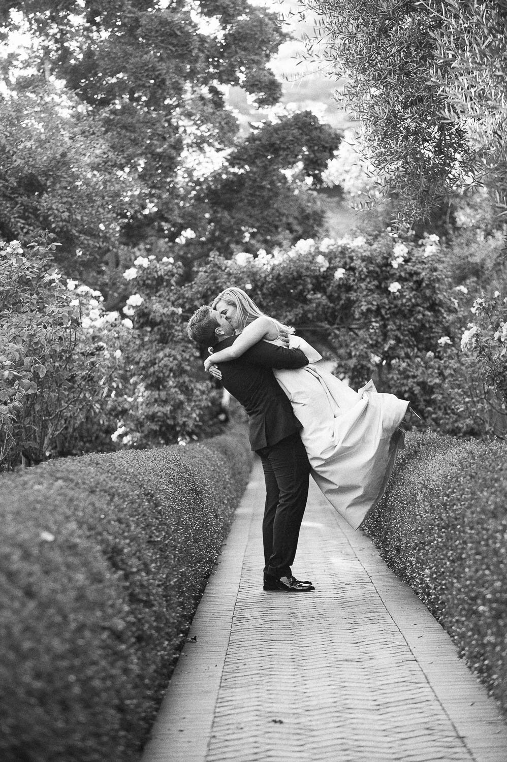 118-stanford-california-engagement-wedding-fine-art-film-photography-michaela-joy.jpg