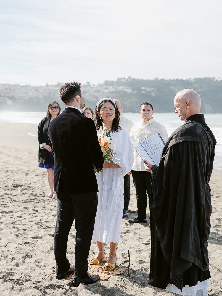 19-san-francisco-beach-wedding-photos-fine-art-film-photography-michaela-joy.jpg