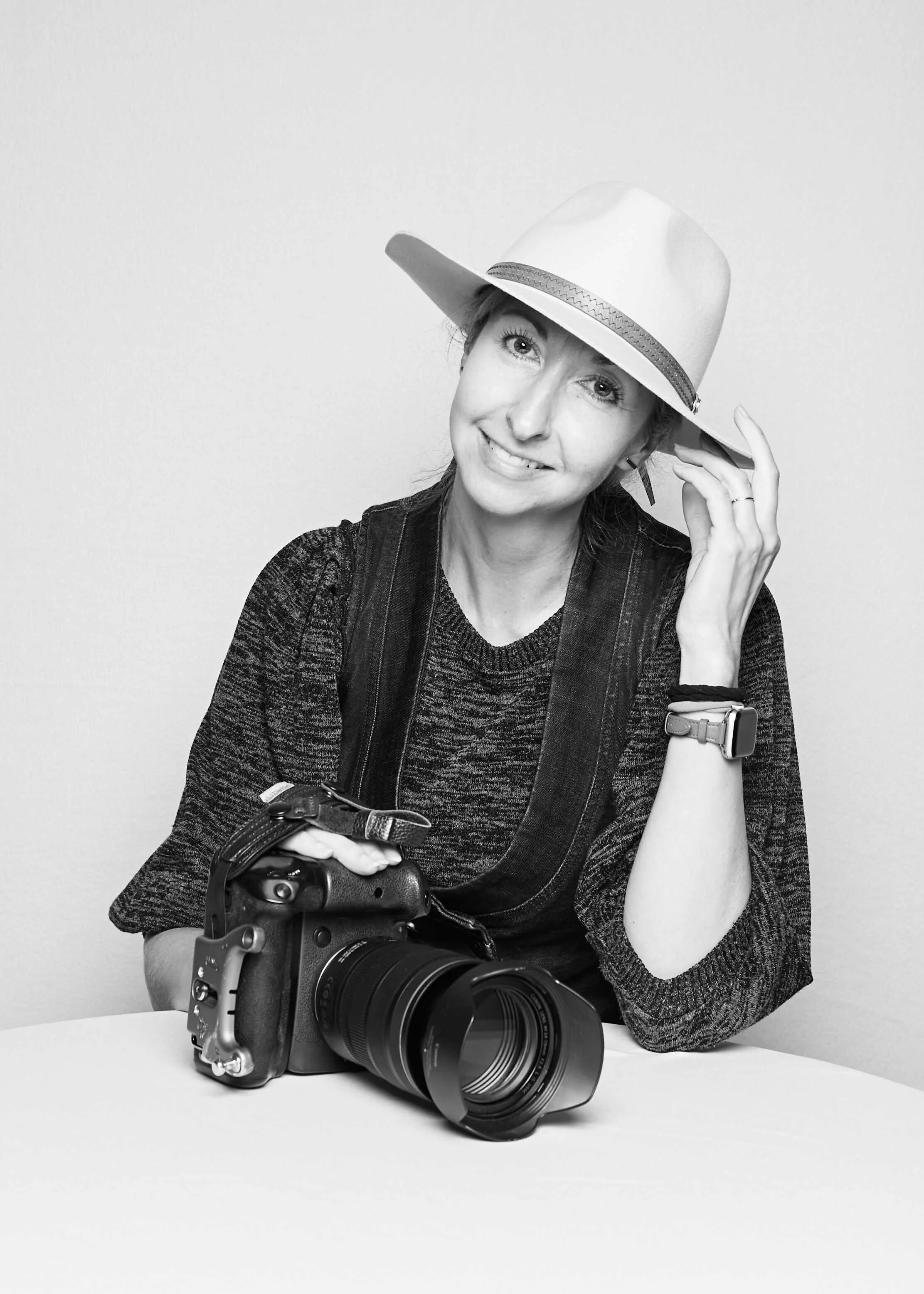 Portrait of Michaela Joy, founder and photography coach, helping creative entrepreneurs scale their photography businesses.