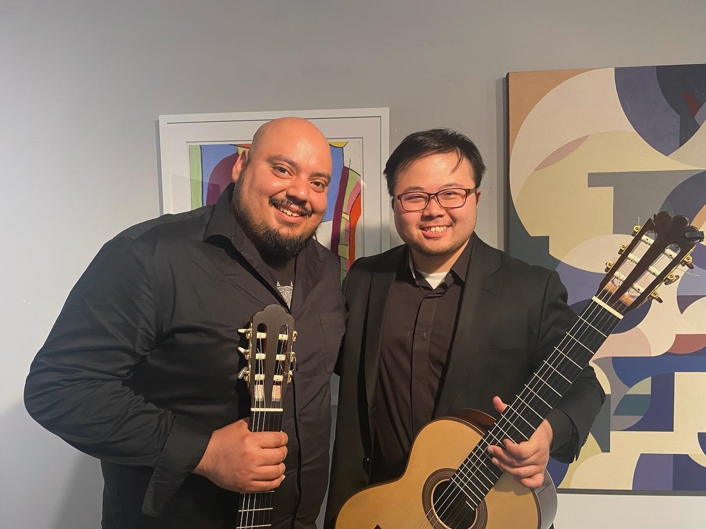 A few snapshots of @ramirorubio6 and @kevinlohguitar performing at Gallery 218 on June 23.

This was the final concert in our summer concert series at @218gallery &mdash; stay tuned for more dates in the fall! 

📸: @caeliatoric 

~
~
~

@uwmguitar @