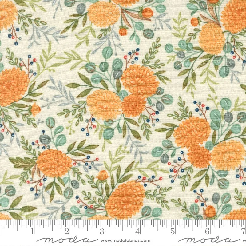 I Love Fall Most of All! Fall Florals Warm White Yardage