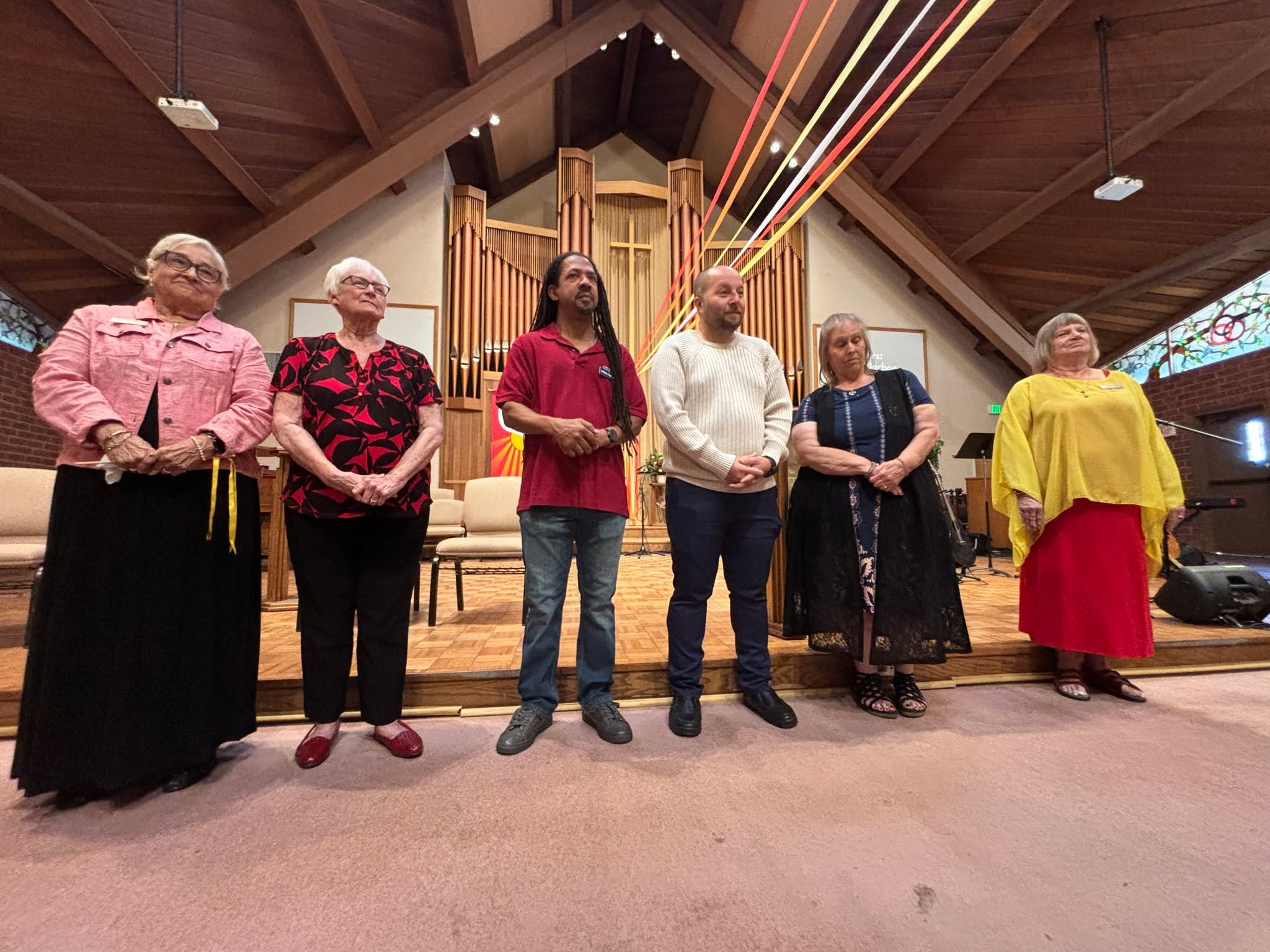 In case you missed it, we welcomed new deacons and elders at our Sunday, June 8 worship service. We are grateful for these new leaders as well as our current deacons and leaders who provide leadership, care, and prayer for our congregation!