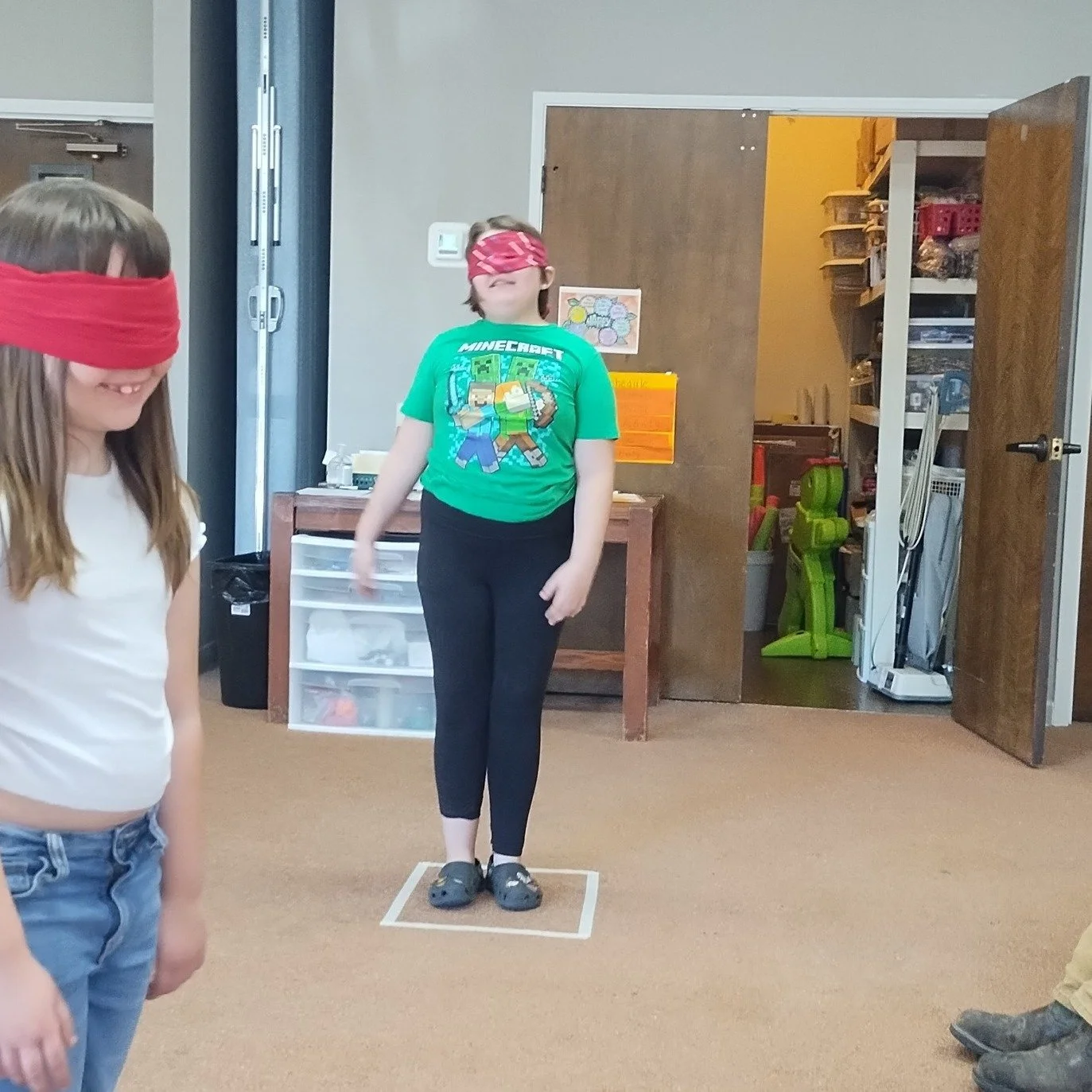 Kidz Klub has been on the move! From marching games (harder than it looks 😄) to tug-of-war fun, our kids have been learning, laughing, and showing off their strength. They also got creative making fish banks for One Great Hour of Sharing and colorfu