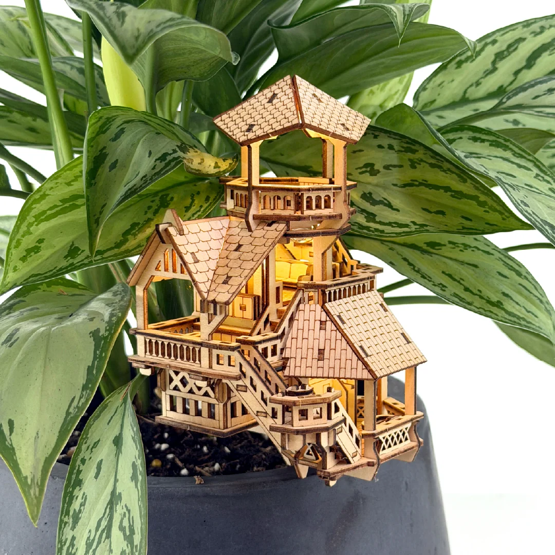 Tiny Treehouses