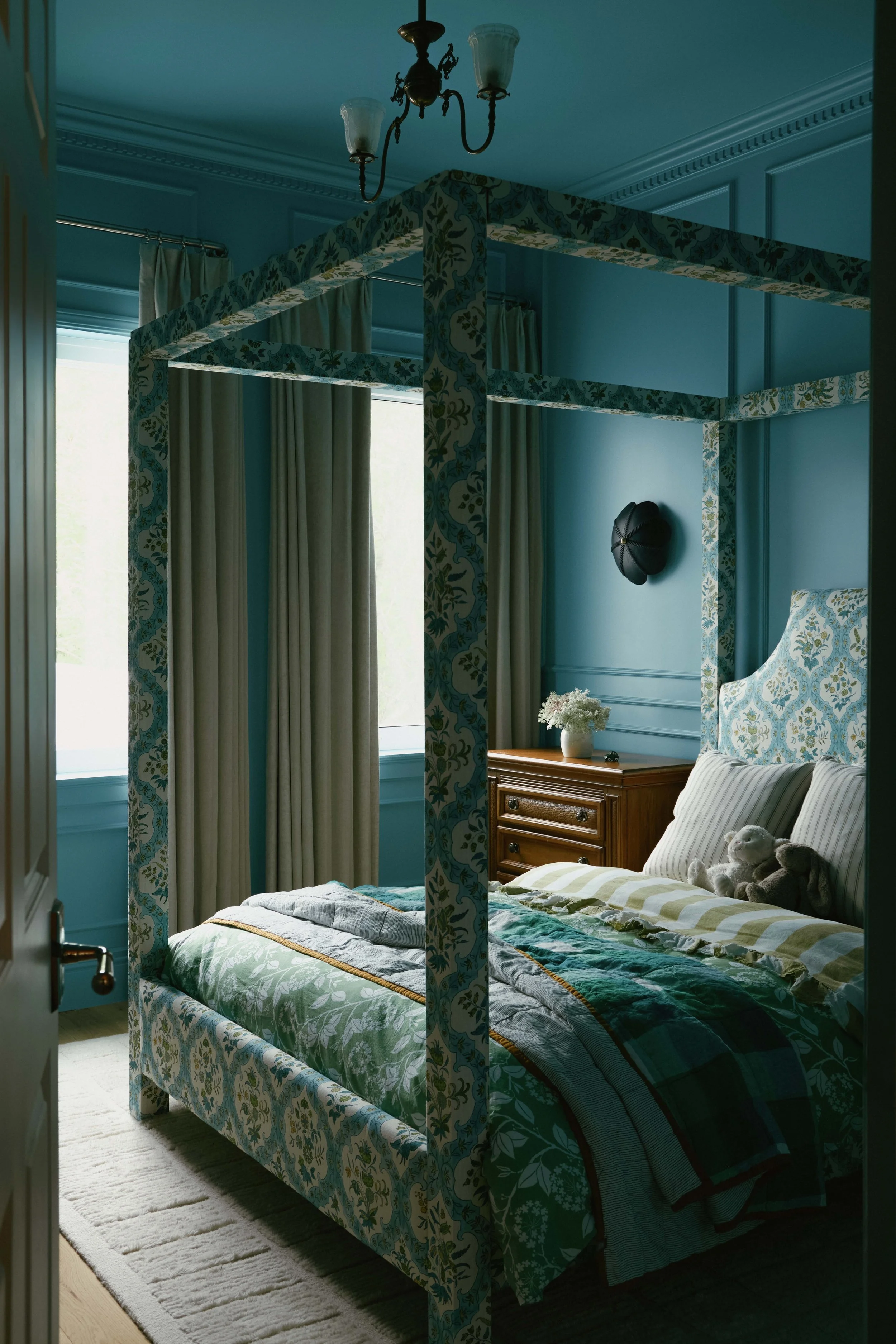 11th+Girl+Room+(2)-min.jpg