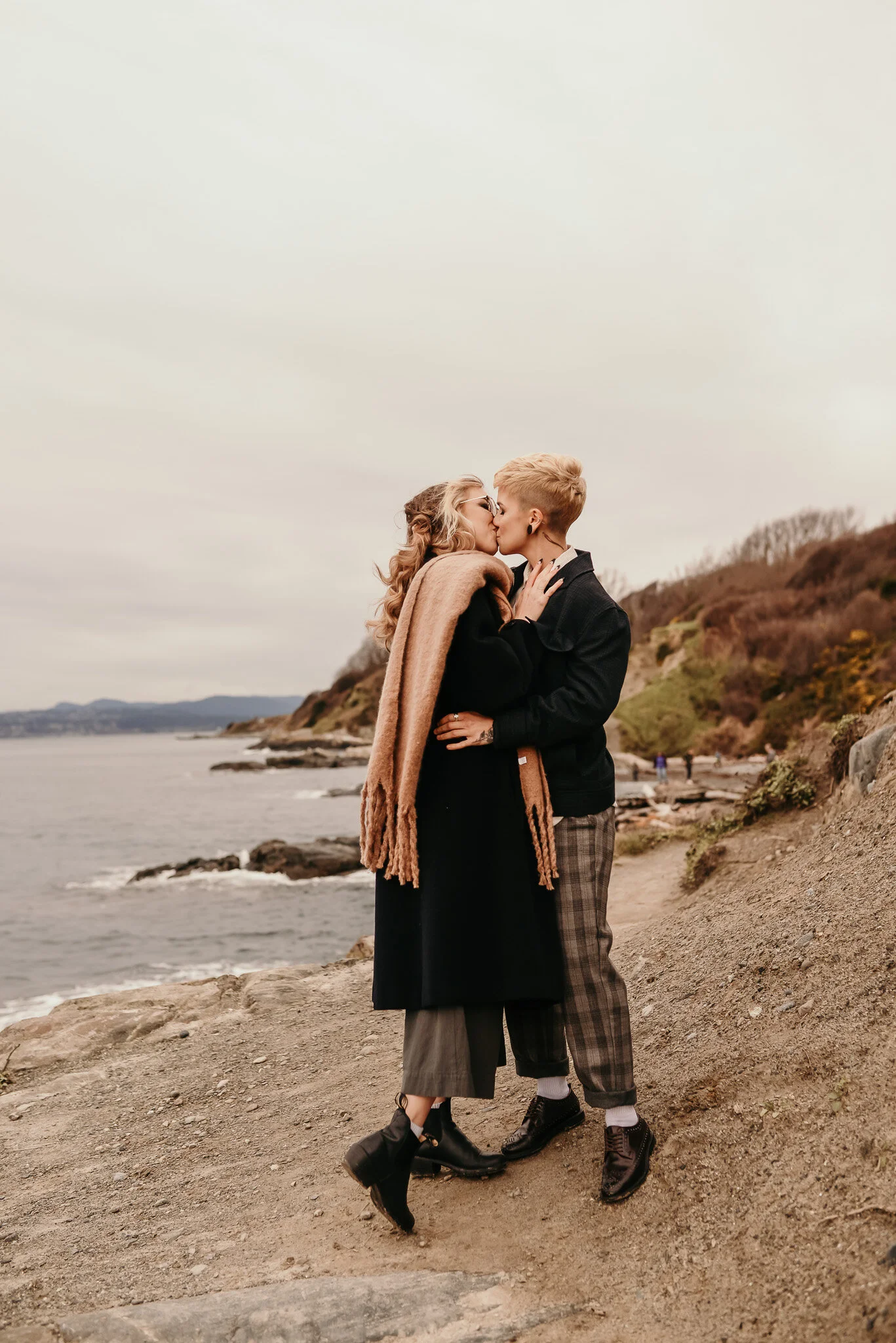 Sierra and Alison-07.JPG