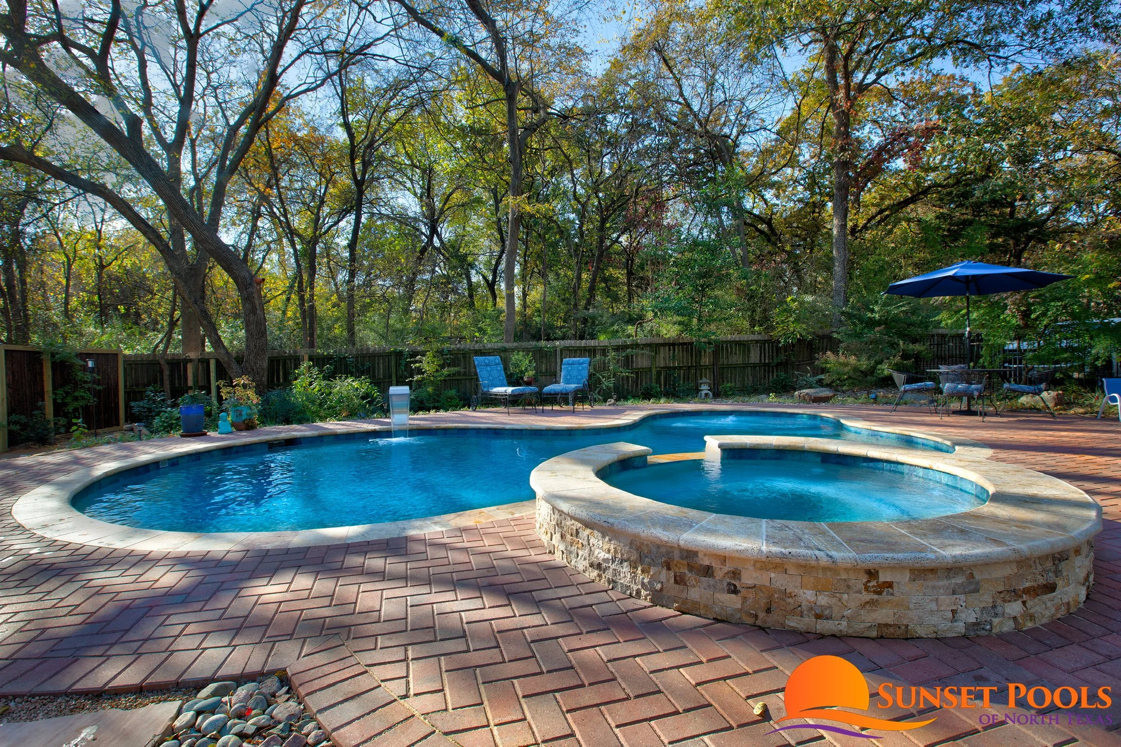 Denton, TX - Freeform Pool & Spa Oasis