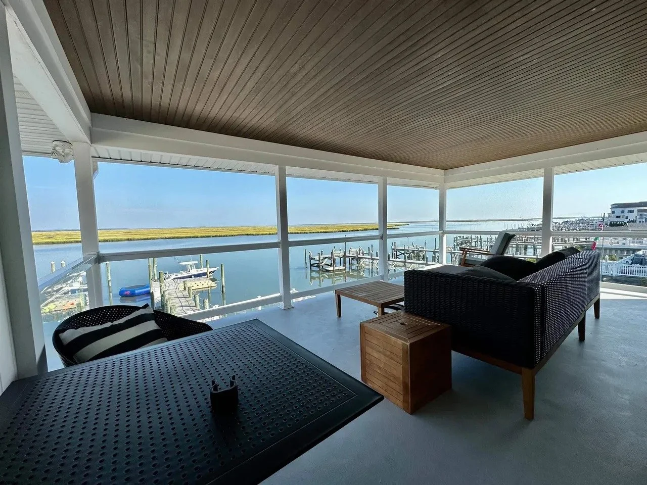 2101 - Didomenico Residence - View 49.jpg