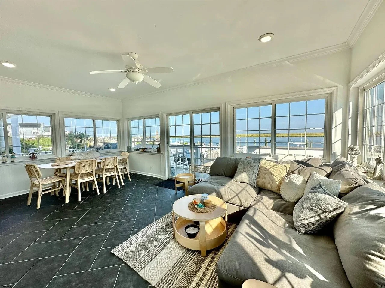 2101 - Didomenico Residence - View 29.jpg