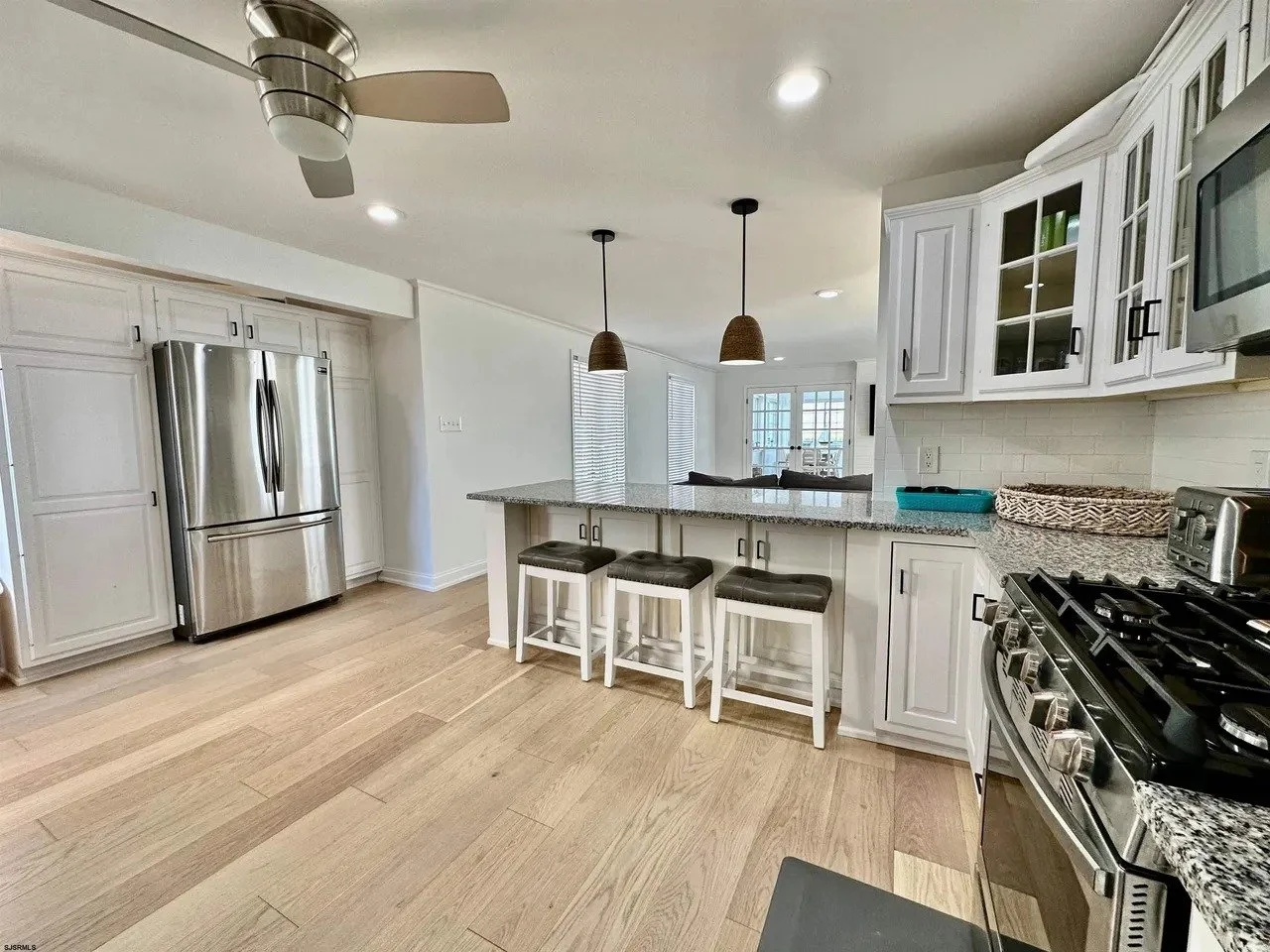 2101 - Didomenico Residence - View 24.jpg