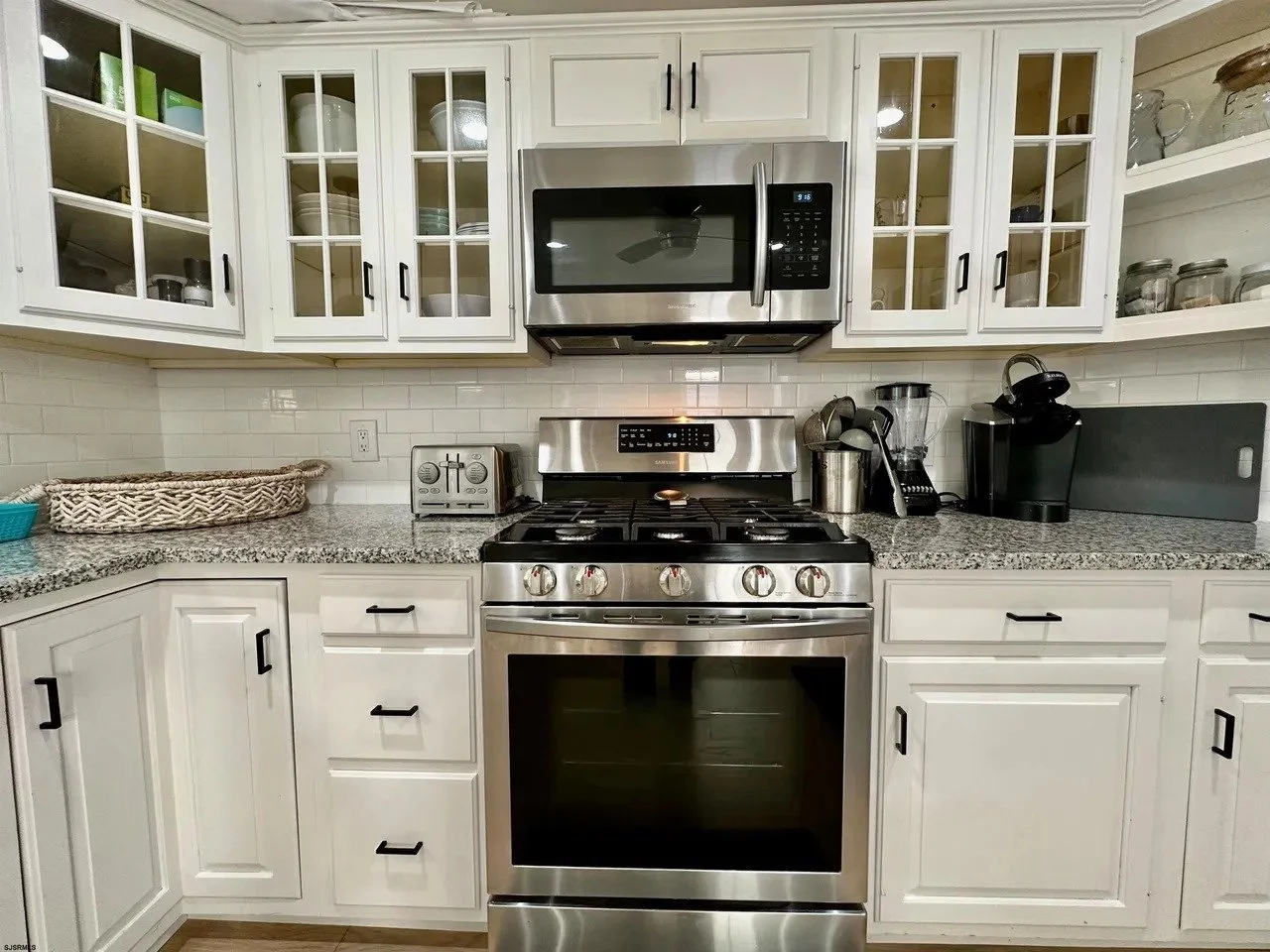 2101 - Didomenico Residence - View 25.jpg