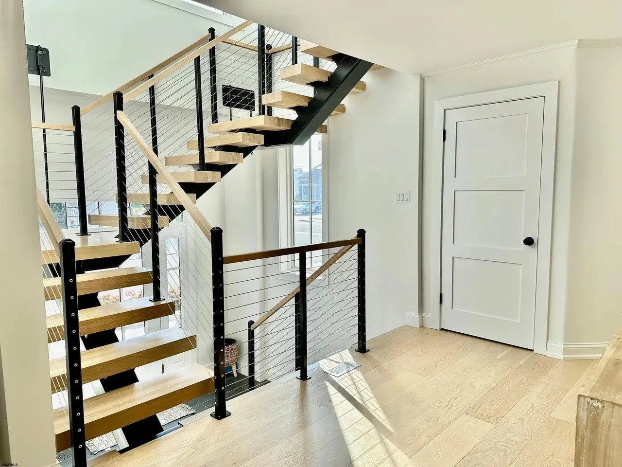 2101 - Didomenico Residence - View 16.jpg