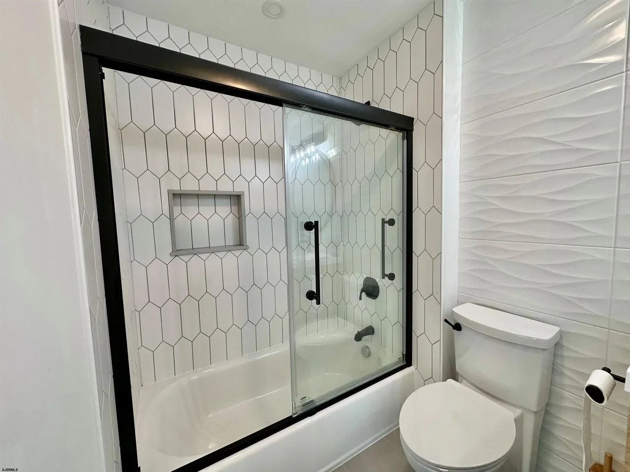 2101 - Didomenico Residence - View 57.jpg