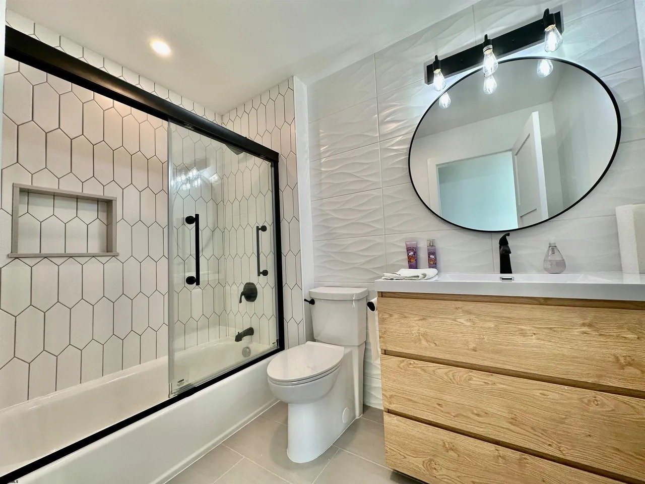 2101 - Didomenico Residence - View 55.jpg