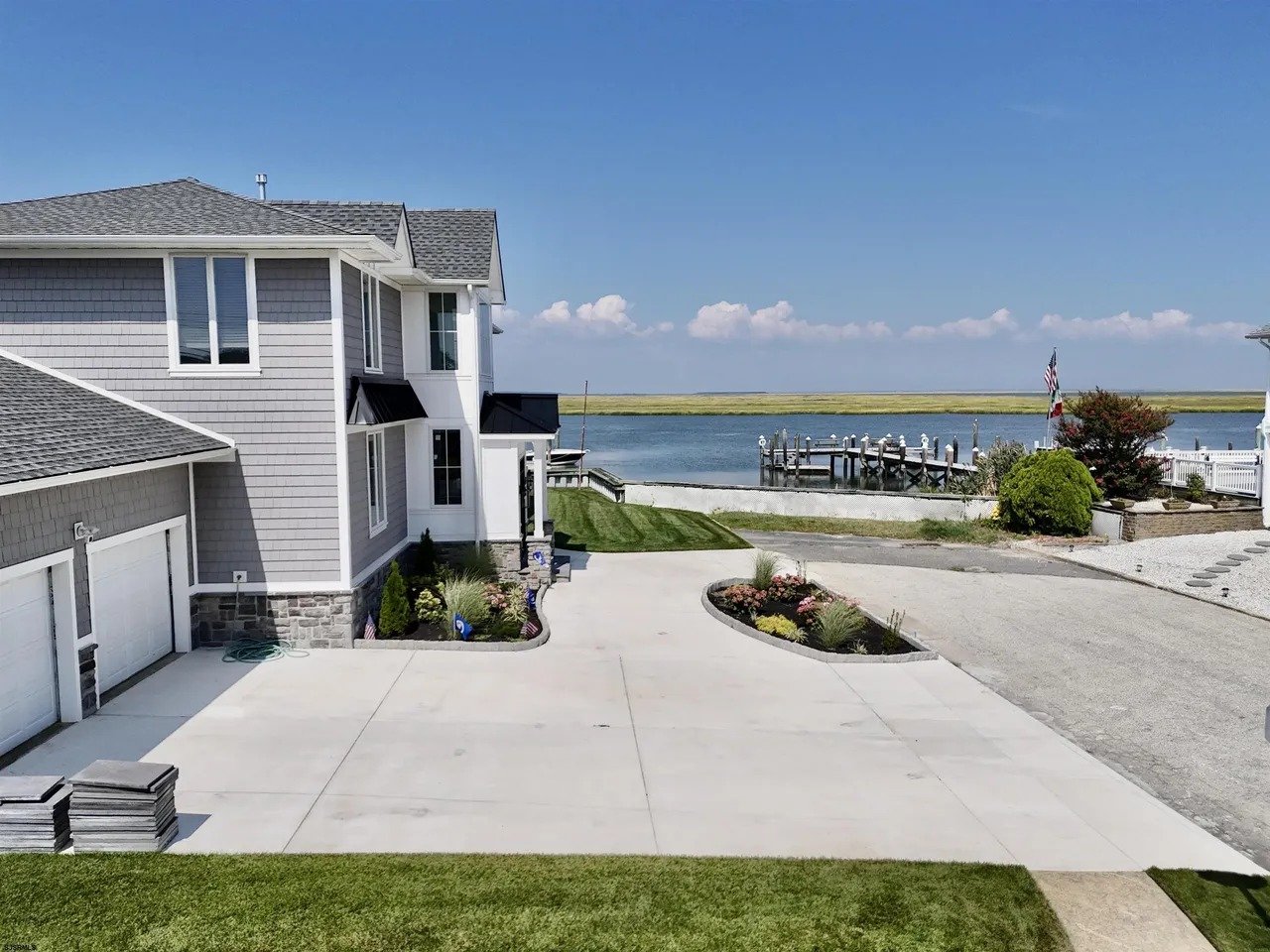 2101 - Didomenico Residence - View 7.jpg