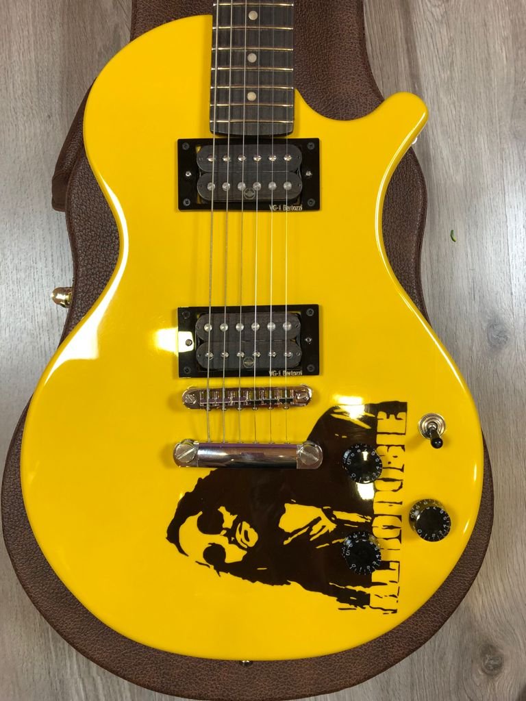 alboguitar2.jpeg