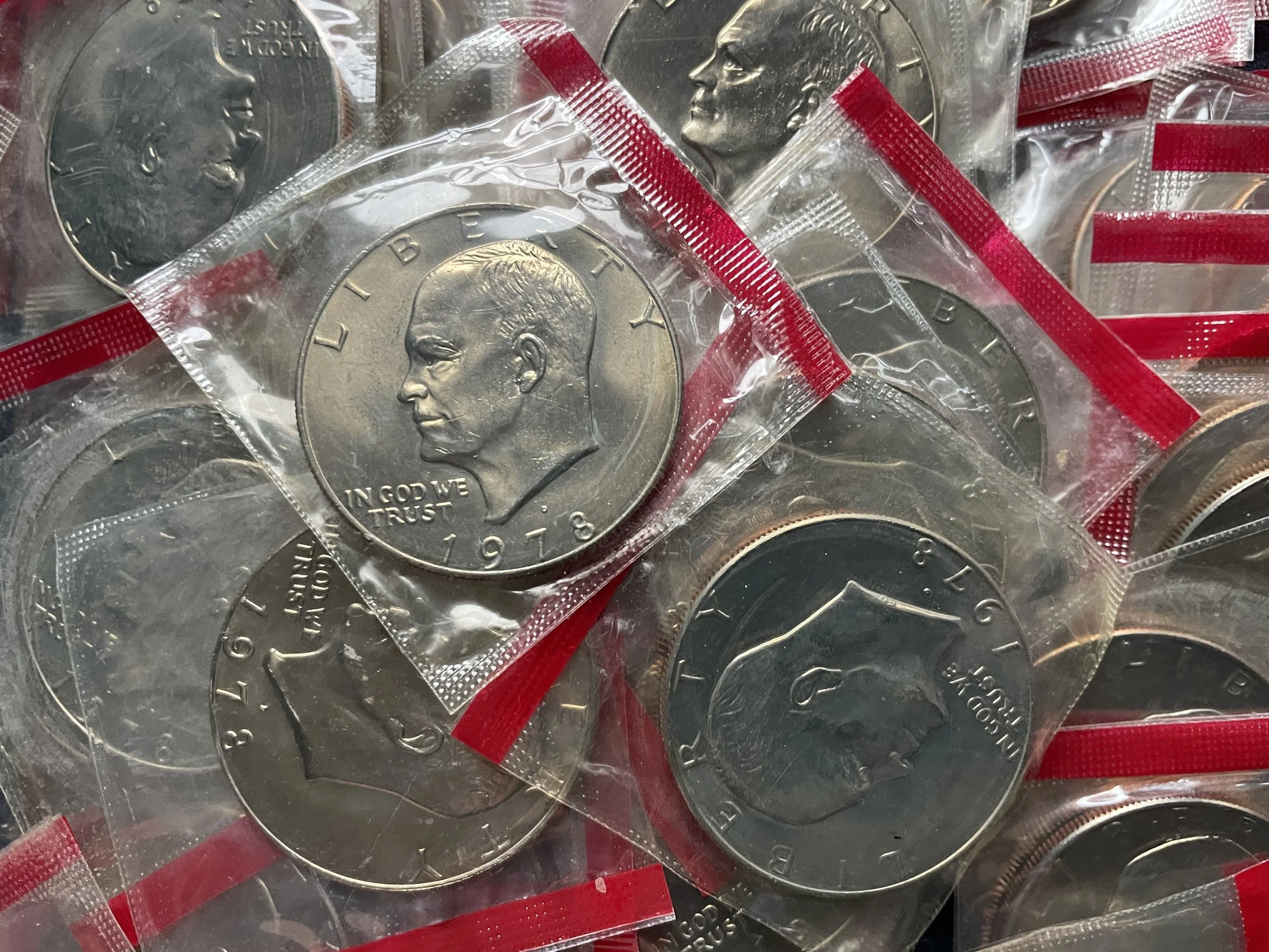 1978 D Eisenhower Dollars (Mint Cello).JPG