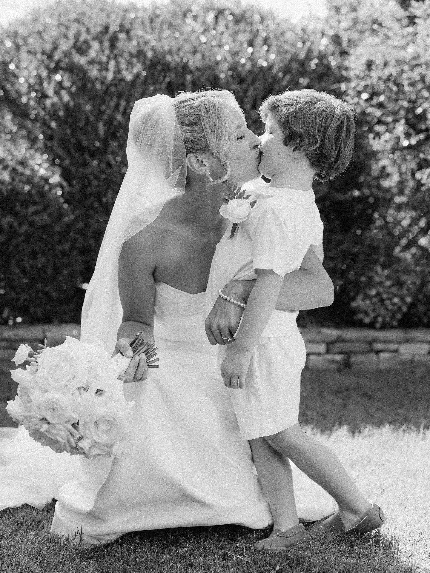 Kind words from the Father of the Bride: &ldquo;Thank you so much for your help at Avery&rsquo;s wedding.  You are so talented&hellip; your smile brightened the wedding and I&rsquo;ve never seen a wedding photographer blend in&hellip;it&rsquo;s like 