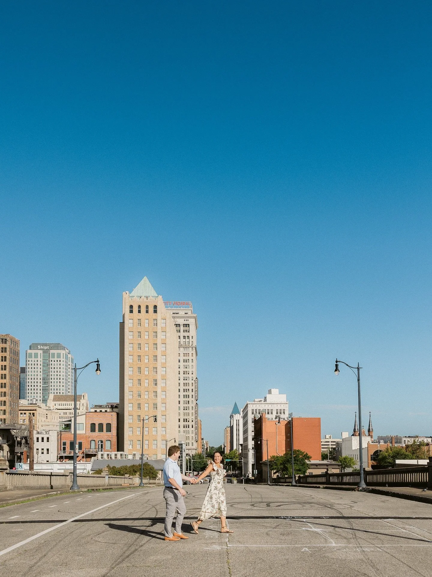 A crisp October morning without a cloud in sight is perfect for an engagement session 🥂

Cannot wait to celebrate these two next May!✨