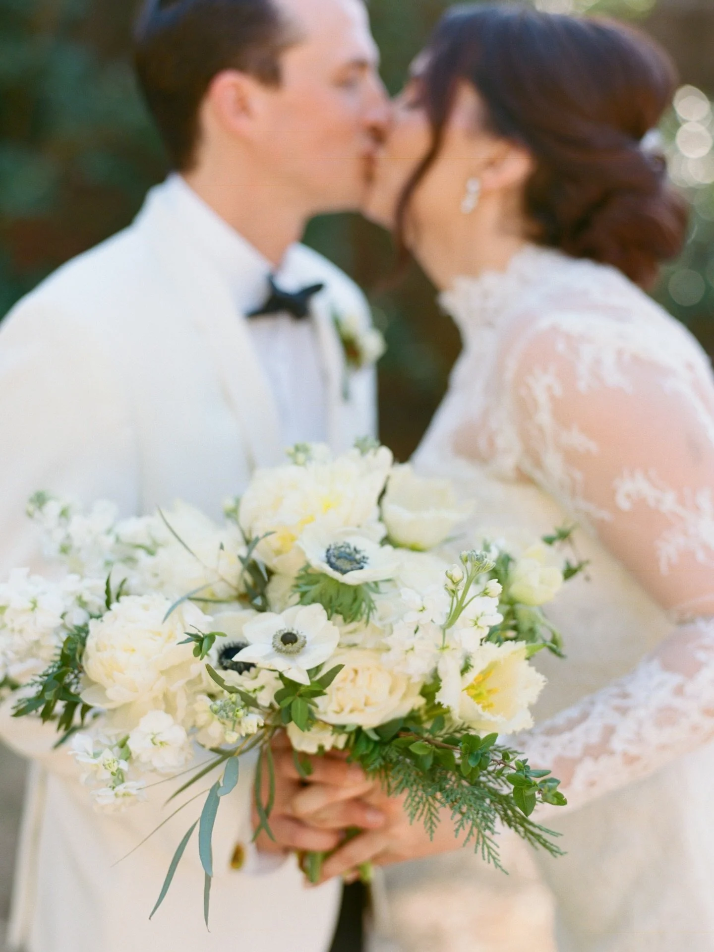 Some of my absolute favorite moments from wedding days are captured on film. There&rsquo;s just something magical, unexpected, and nostalgic that really makes you feel something!🎞️