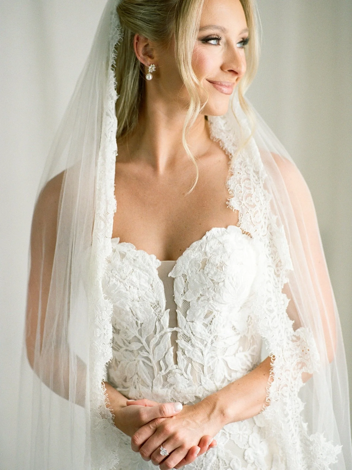 She&rsquo;s a married woman!! Finally sharing Caitlin&rsquo;s gorgeous bridal portraits!