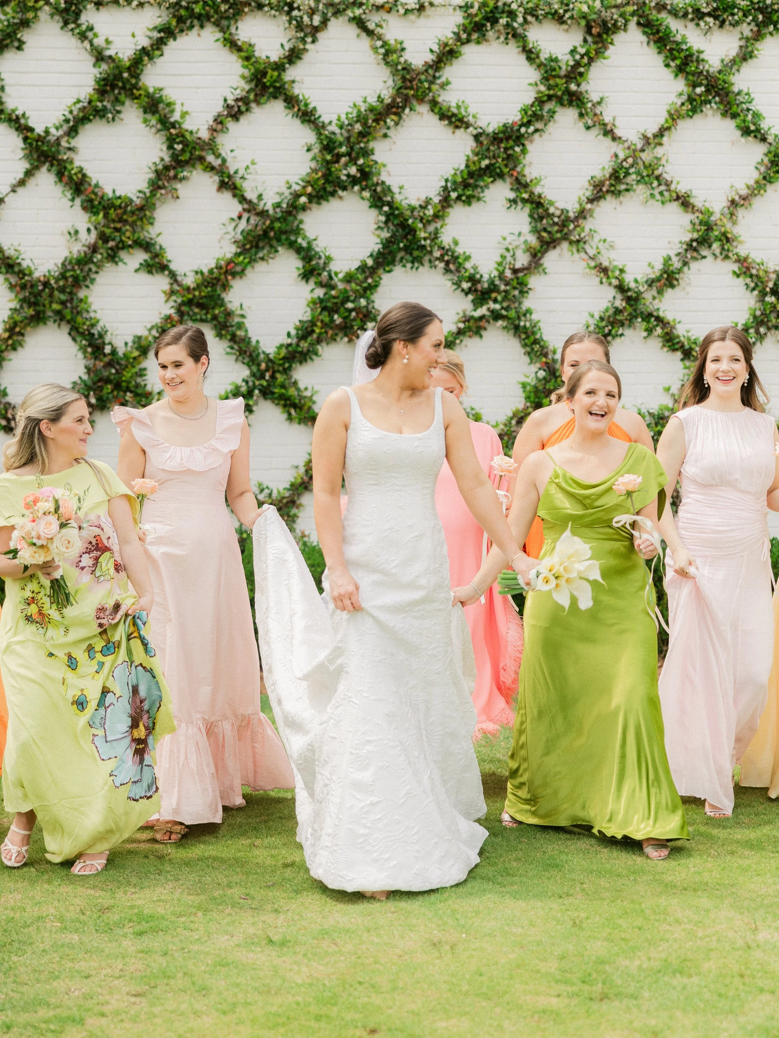 It was a day full of vibrant color and joy celebrating Anna + John&rsquo;s wedding! 🥂