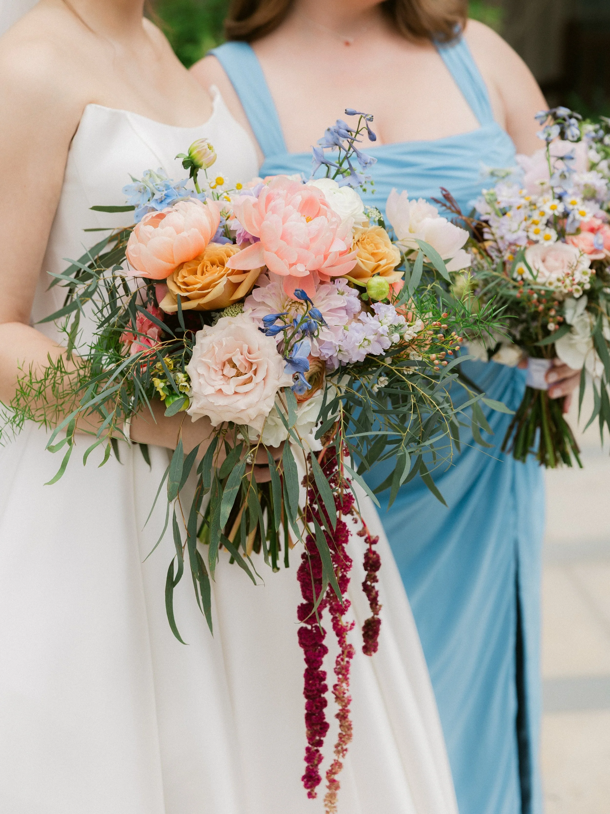 Good vibes only 🪩

Planning | Production:: @CHARMLY_CO
Florals :: @DELTAFLOWERS_HVR
Venue :: @THEFENNECBHAM
Photog :: @OLIVIA_JONES_PHOTOGRAPHY
HMUA :: @HANNAHCHRISTIANMUA
Entertainment:: @TUBGRAM
Rentals :: @PROPHOUSEBIRMINGHAM