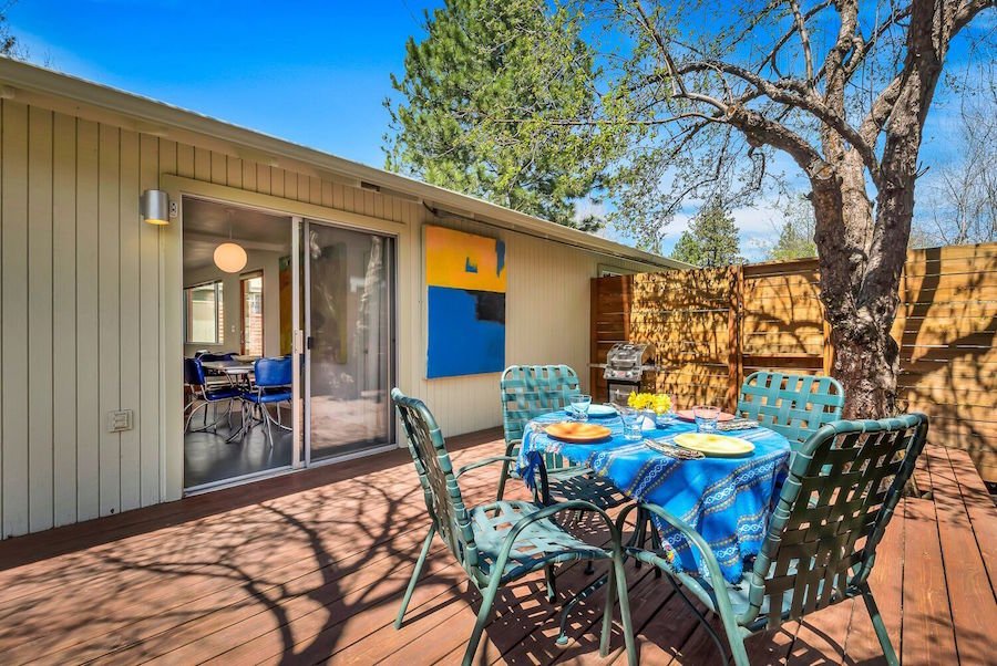 full-outdoor-dining.jpeg
