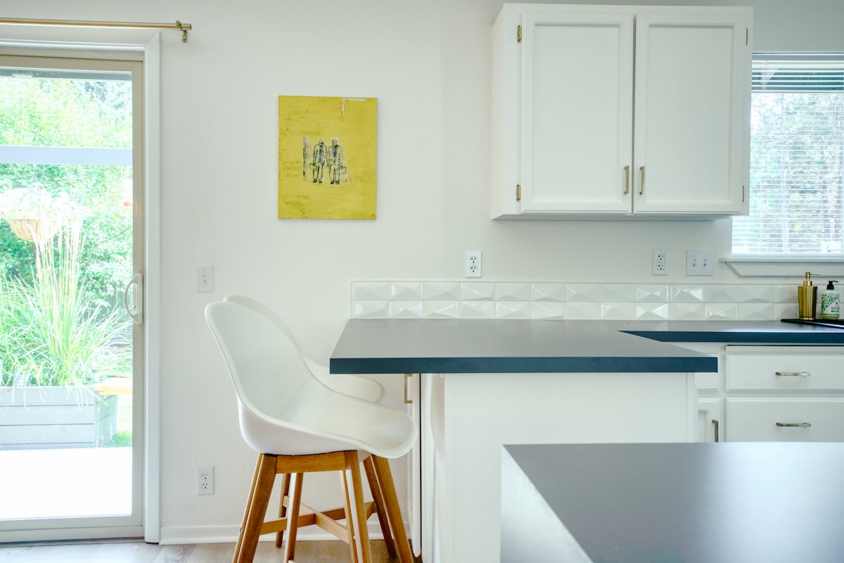 Kitchen seating.jpeg