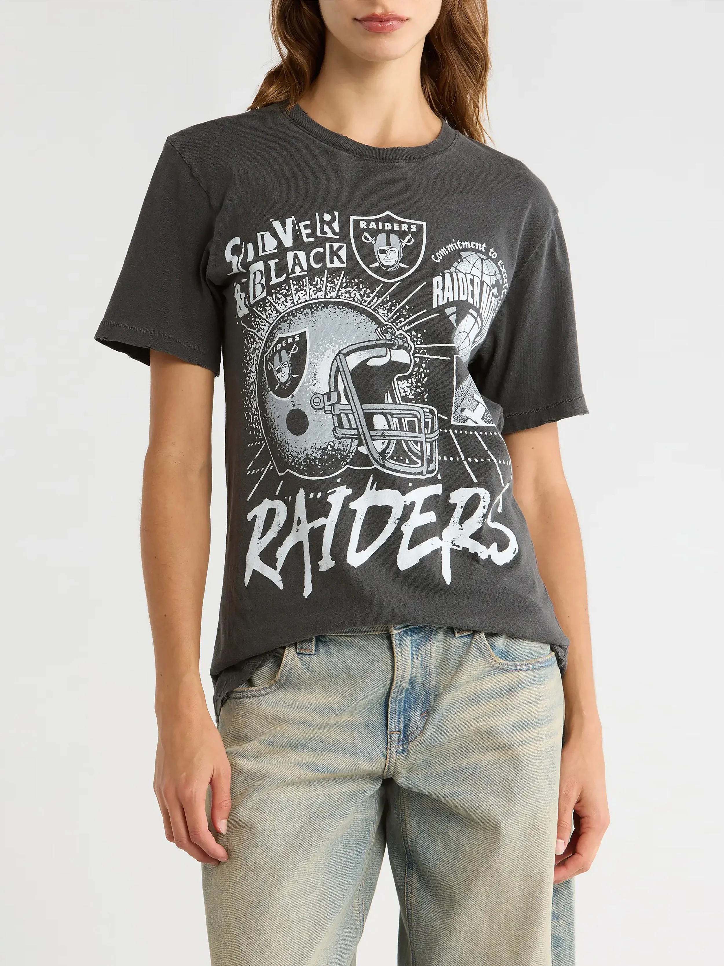 RAIDERS-MODEL.jpg