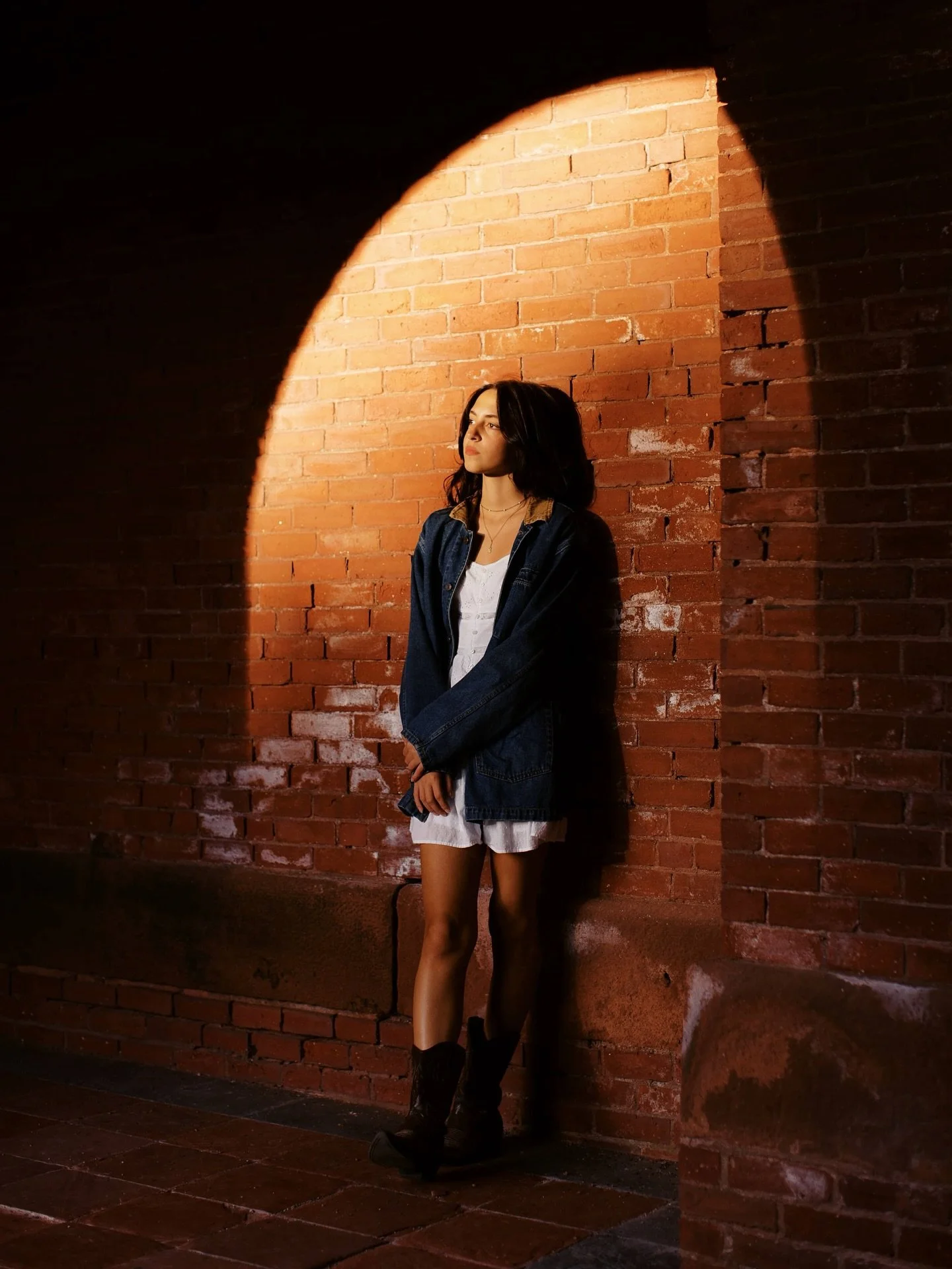 There&rsquo;s a brief period every year where, for no particular reason, I go a few months without visiting Medfield State Hospital. Before Daniella&rsquo;s senior session, it had been a whole 4 months since I was last there, so it felt good to be ba