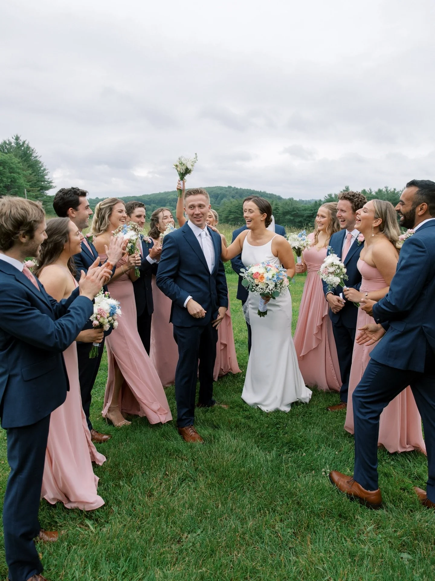 Wanted to make sure I shared my favorite photos from this day before the end of the year 🤍💍 

Huge congratulations, Jess &amp; Ryan! And thank you again for trusting me to photograph your big day 🥰

Venue: @fernhillbarn.wedgewoodweddings