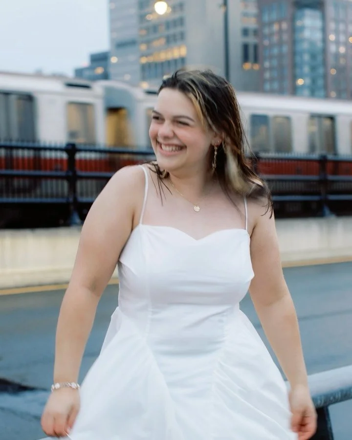 It started raining towards the end of this shoot with Leah. Thankfully, she was just as excited as I was to keep taking photos ☺️ and this is what we made!