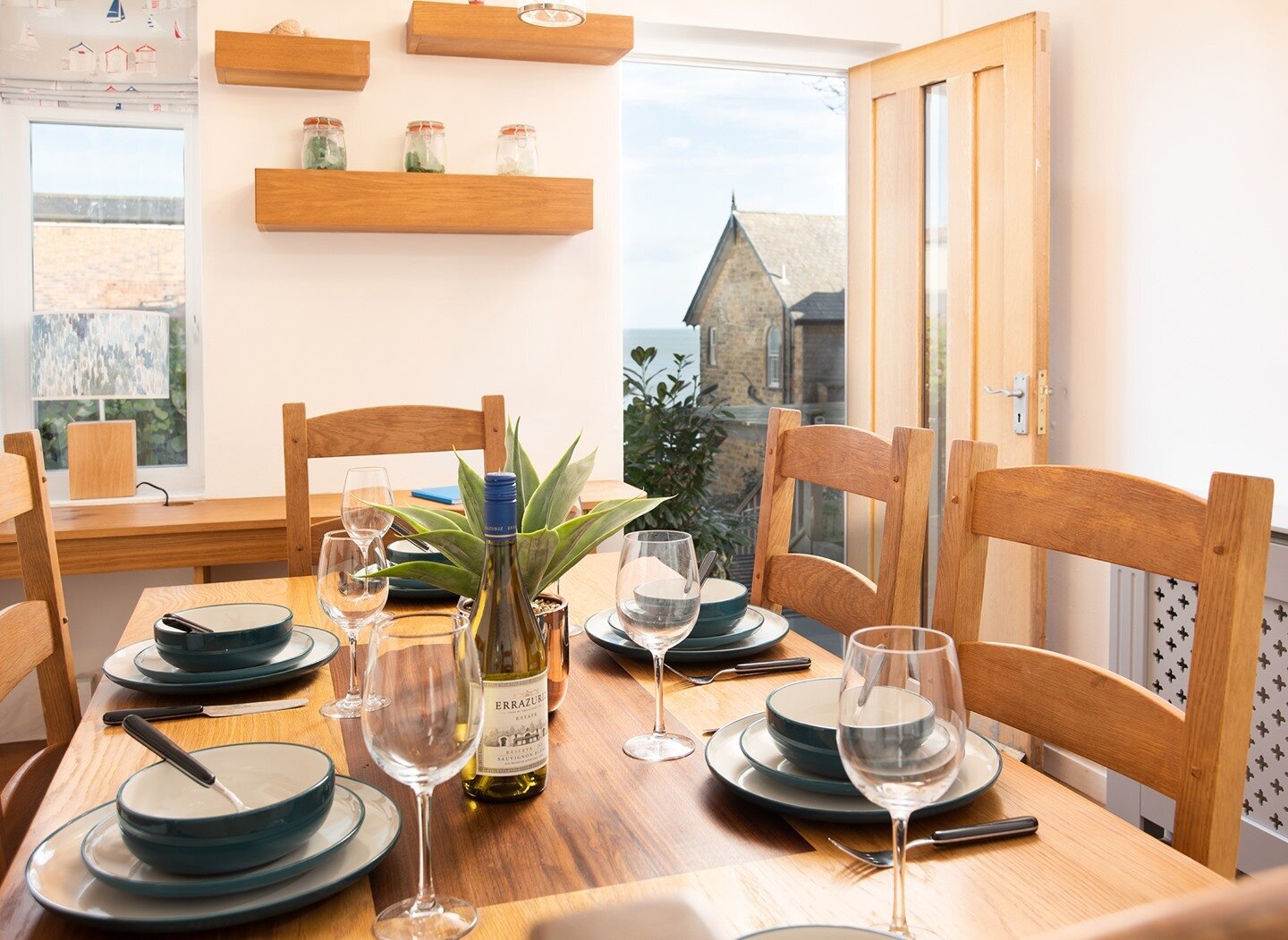 Lovely to photograph Beach Approach House, a wonderful holiday property in Filey on the North Yorkshire coast and just a two minute stroll from the beach.
filey_yorkshire
5leysholiday
stayinfiley
#northyorkshire #staycation #holidayuk #filey #fileybe